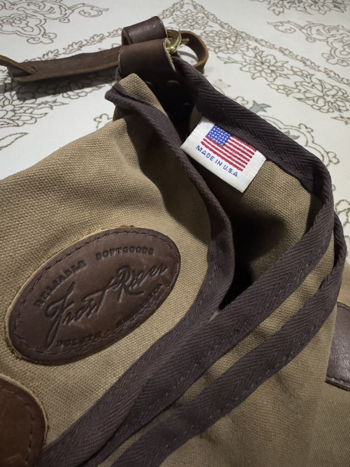 Duluth Pack × Duluth Trading Company × Vintage True Vtg Frost River by Duluth Shell Waxed Canvas Sling Bag Size ONE SIZE - 7 Thumbnail
