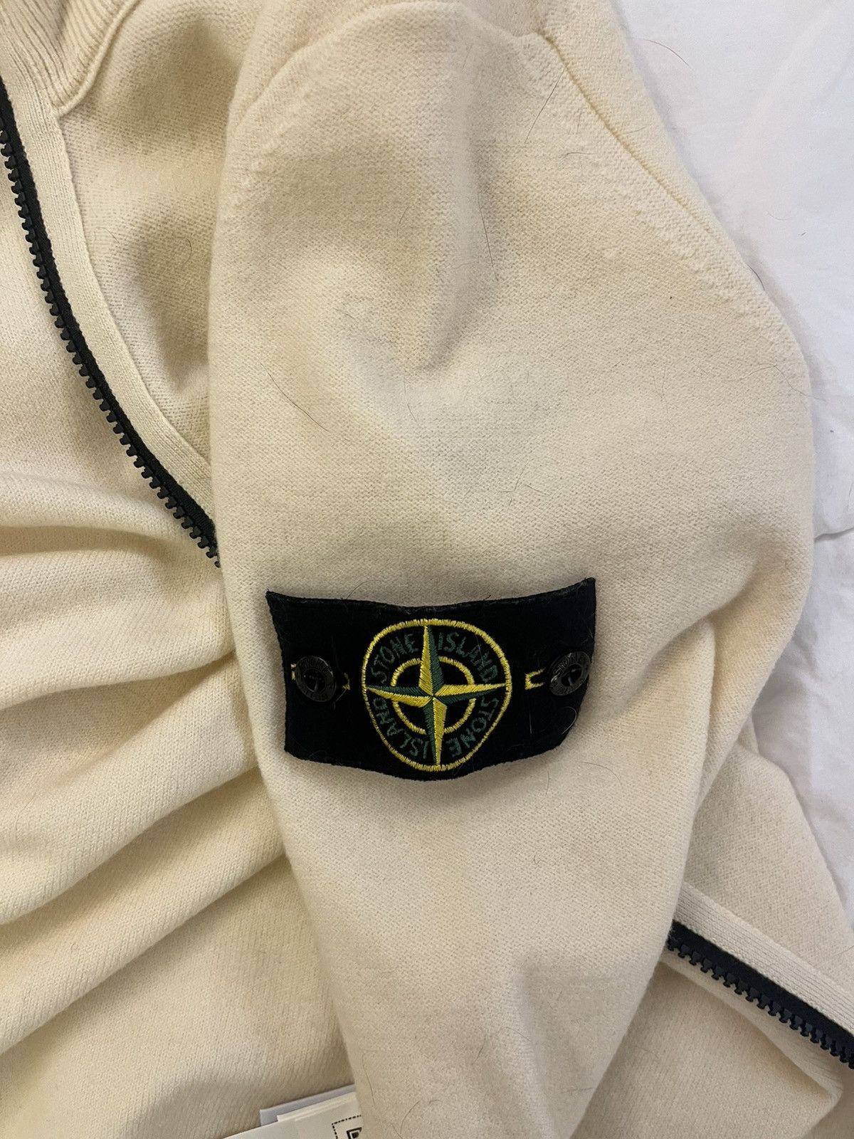 Stone Island Stone Island Sweater Cream Size Small Size US S / EU 44-46 / 1 - 5 Thumbnail