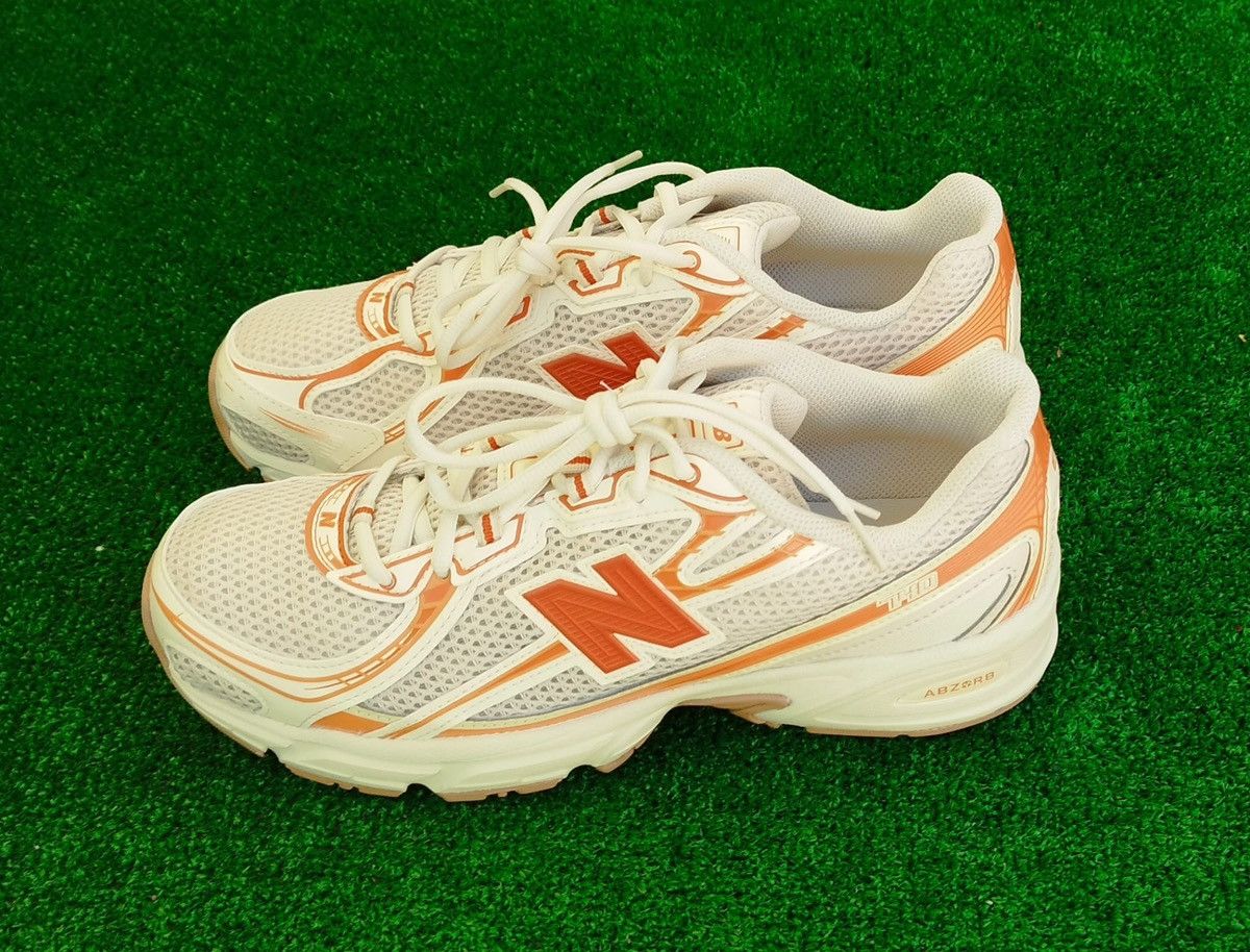 New Balance Sneakers New Balance 740 - #9 Size US 9 / EU 42 - 3 Thumbnail