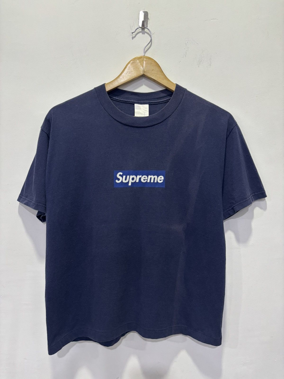 Supreme Vintage Supreme Tshirt Size US L / EU 52-54 / 3 - 1 Thumbnail