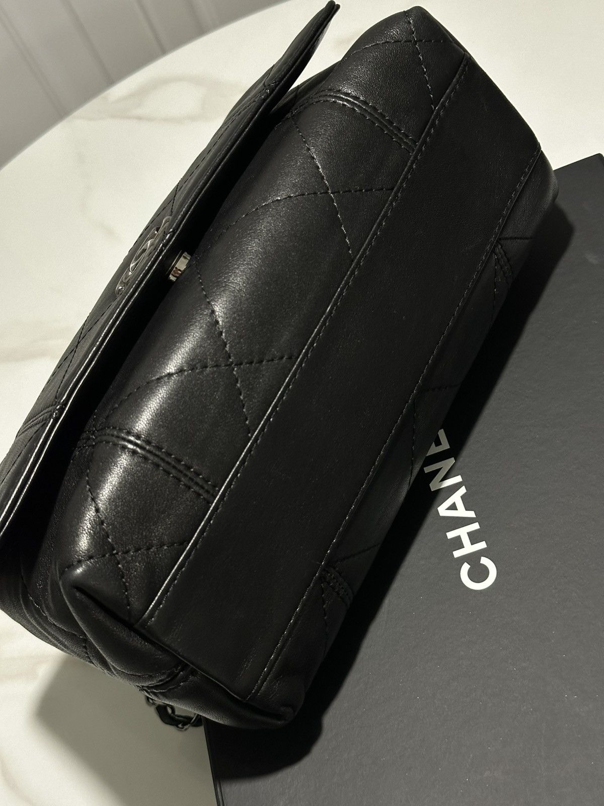 Chanel CHANEL - Lambskin Quilted Large Soft Touch Flap Size ONE SIZE - 5 Thumbnail