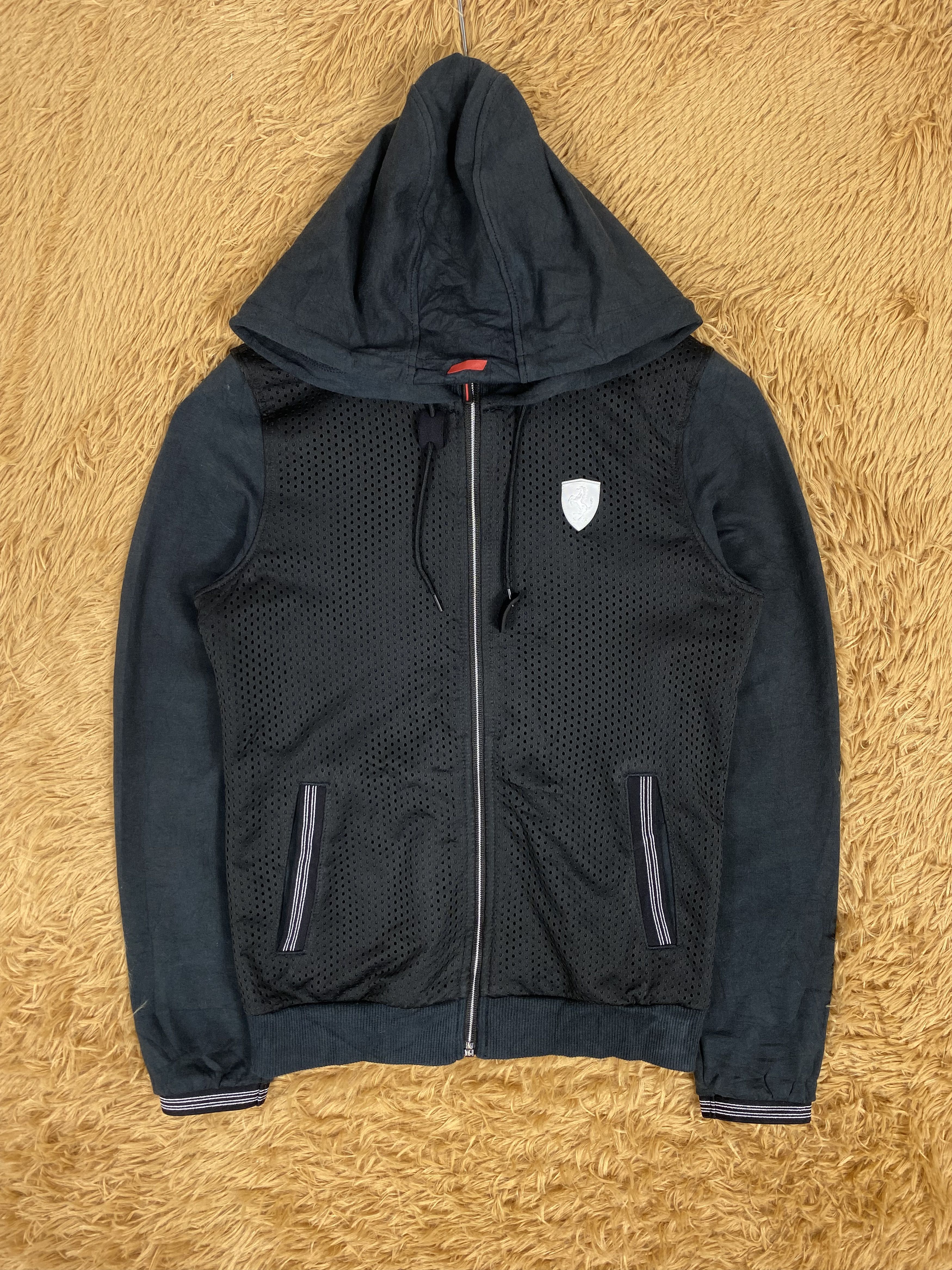 Ferrari × Puma Vintage Puma X Ferrari Hoodie Sweaters PS0170 Size US S / EU 44-46 / 1 - 1 Thumbnail