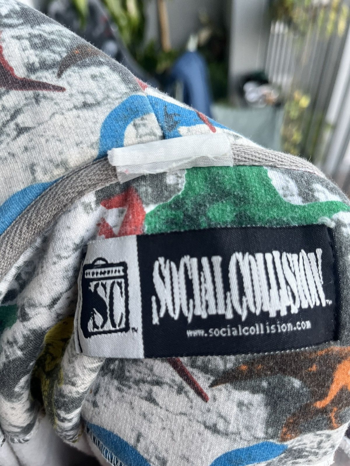 Other RARE Dinosaur Y2K full zip hoodie Size US L / EU 52-54 / 3 - 7 Thumbnail