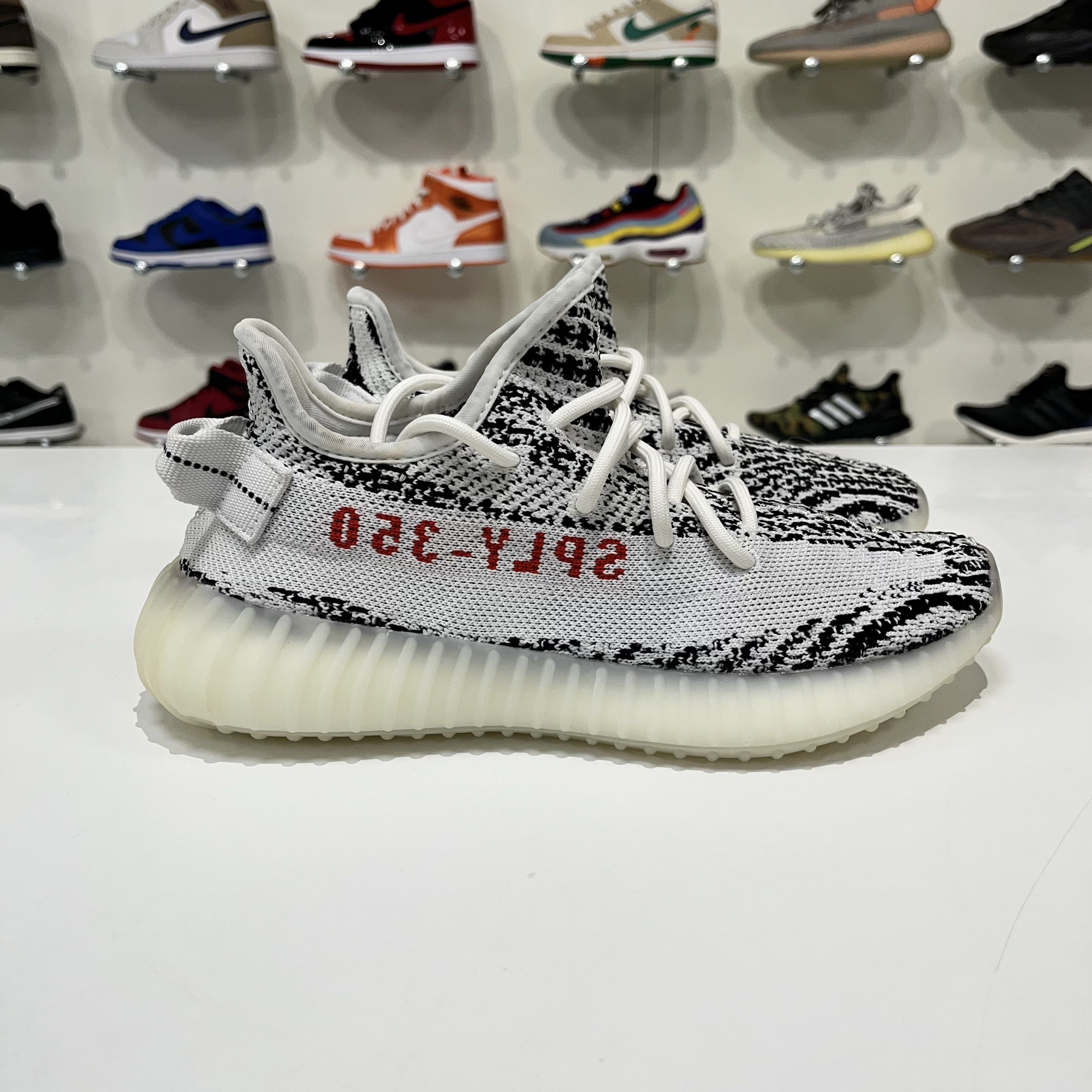 Adidas Adidas Yeezy Boost 350 V2 Zebra Size US 5.5 / EU 38 - 7 Thumbnail