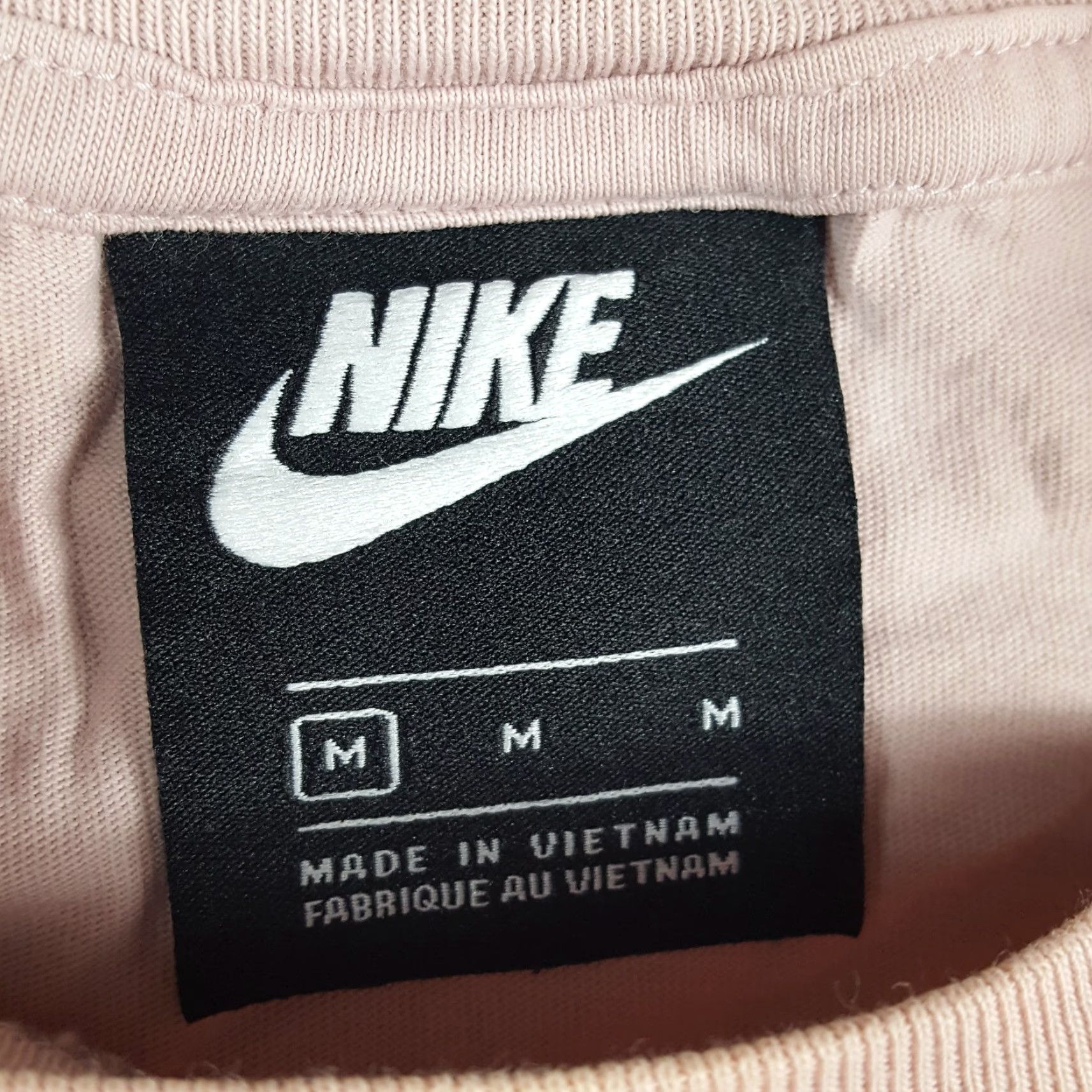 Nike VINTAGE Nike Center Swoosh Logo Pink Essential Tee Men's M Relaxed Retro T Shirt Size US M / EU 48-50 / 2 - 6 Thumbnail