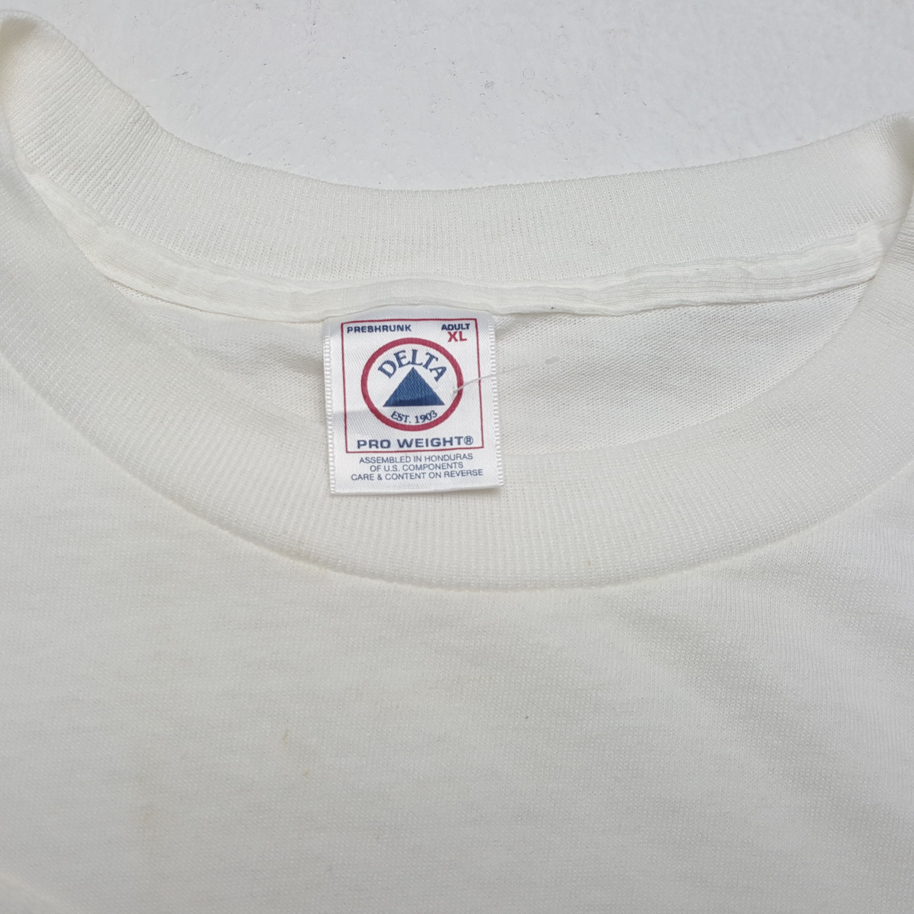 Vintage MARRIOT REWARDS Visa MasterCard Vintage Tshirt Size US XL / EU 56 / 4 - 8 Thumbnail