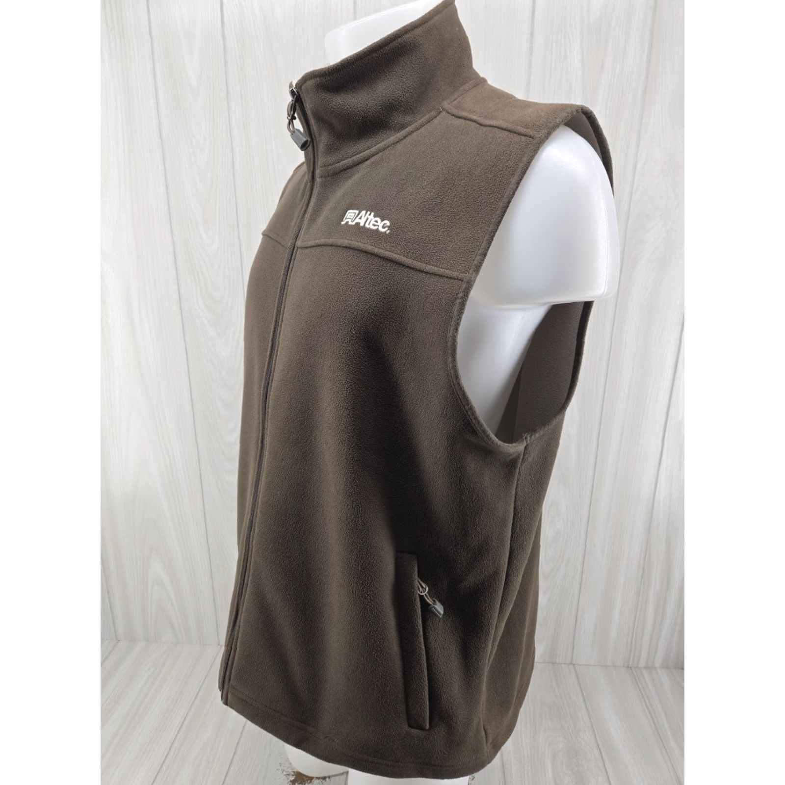 Vintage Fosssa Altec Vest Men’s Medium Brown Green Fleece Lined Full Zip Vest Regular Fit Stand-Up Collar Zipped Pockets All Seasons Size US M / EU 48-50 / 2 - 3 Thumbnail