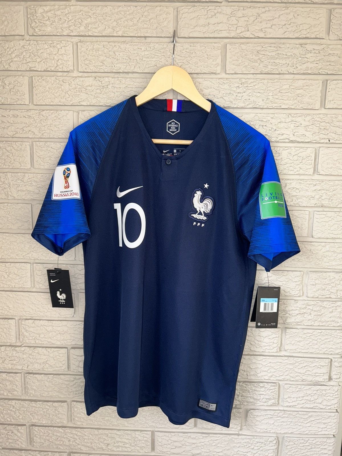 image of Fifa World Cup x Nike France Mbappe Jersey 2018 Kit in Navy, Men's (Size Medium)