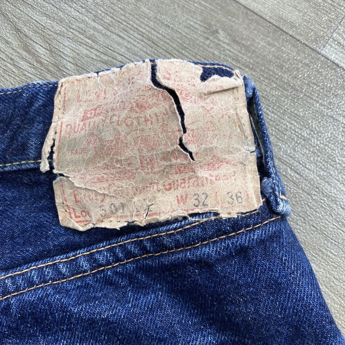 Levi's Vintage Clothing 🇯🇵1990s Vintage Levis 501XX LVC Japan Selvedge Jeans Archive Size US 32 / EU 48 - 18 Thumbnail
