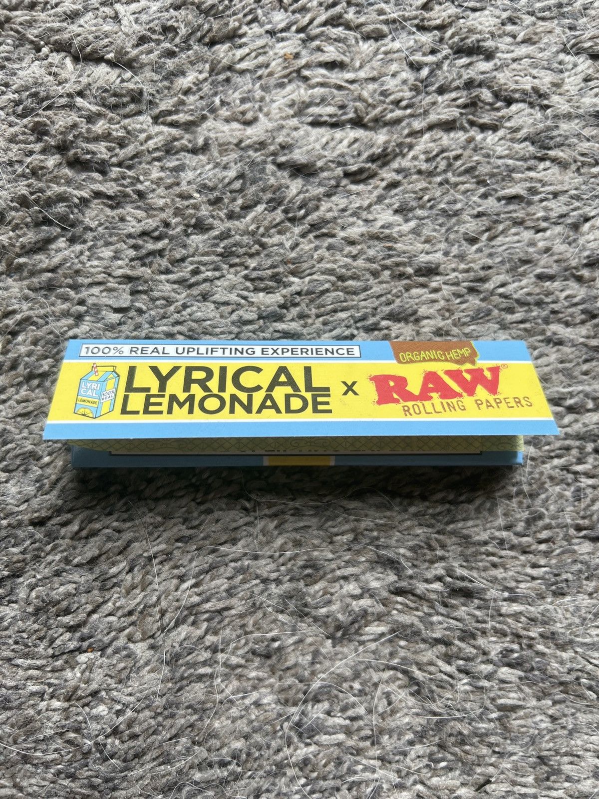 Lyrical Lemonade Lyrical Lemonade X Raw Organic Hemp Rolling Papers Size ONE SIZE - 1 Thumbnail