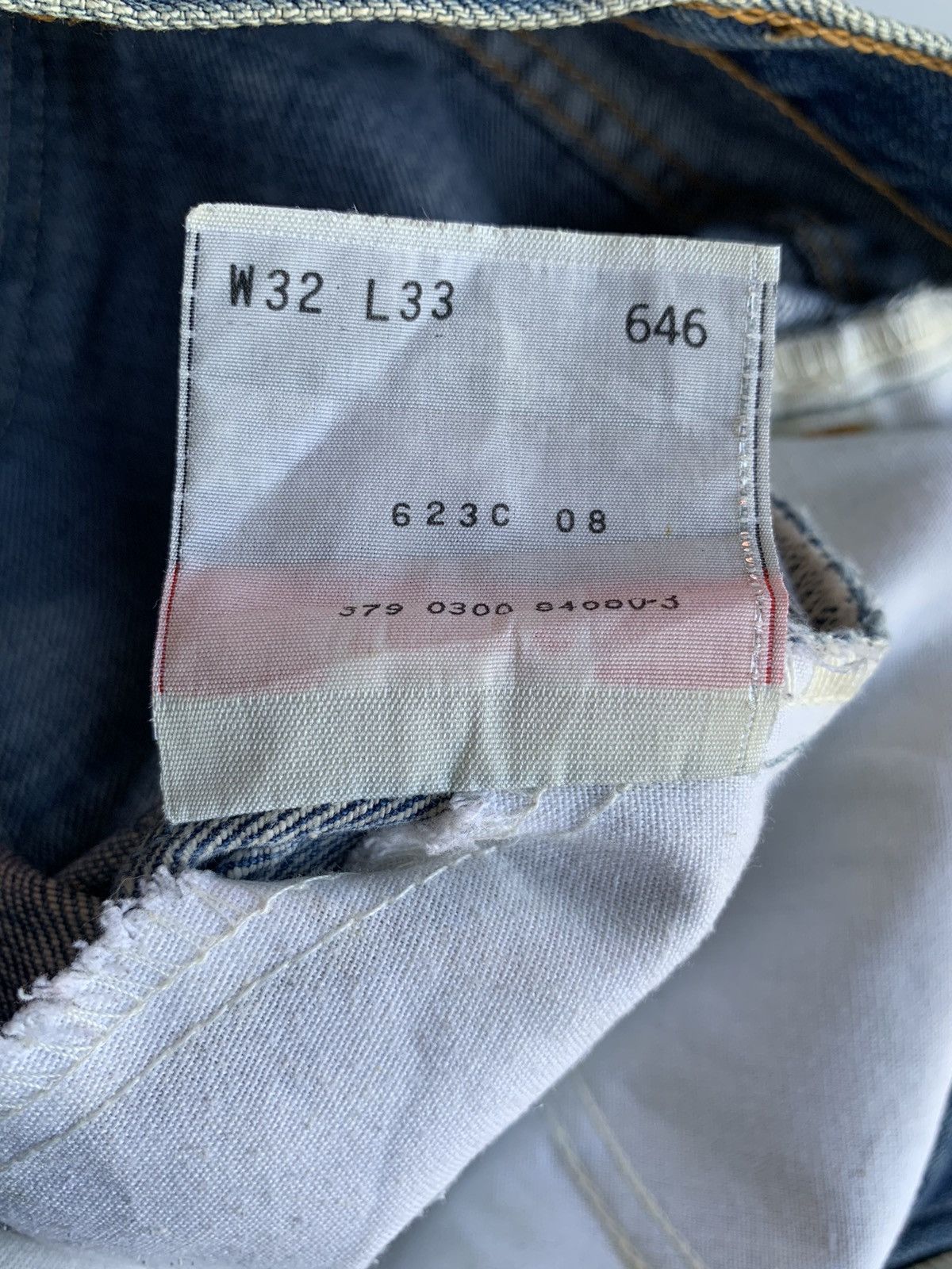 Tornado Mart VINTAGE FLARED LEVIS 646 BOOTCUT DISTRESSED DENIM Size US 32 / EU 48 - 16 Thumbnail