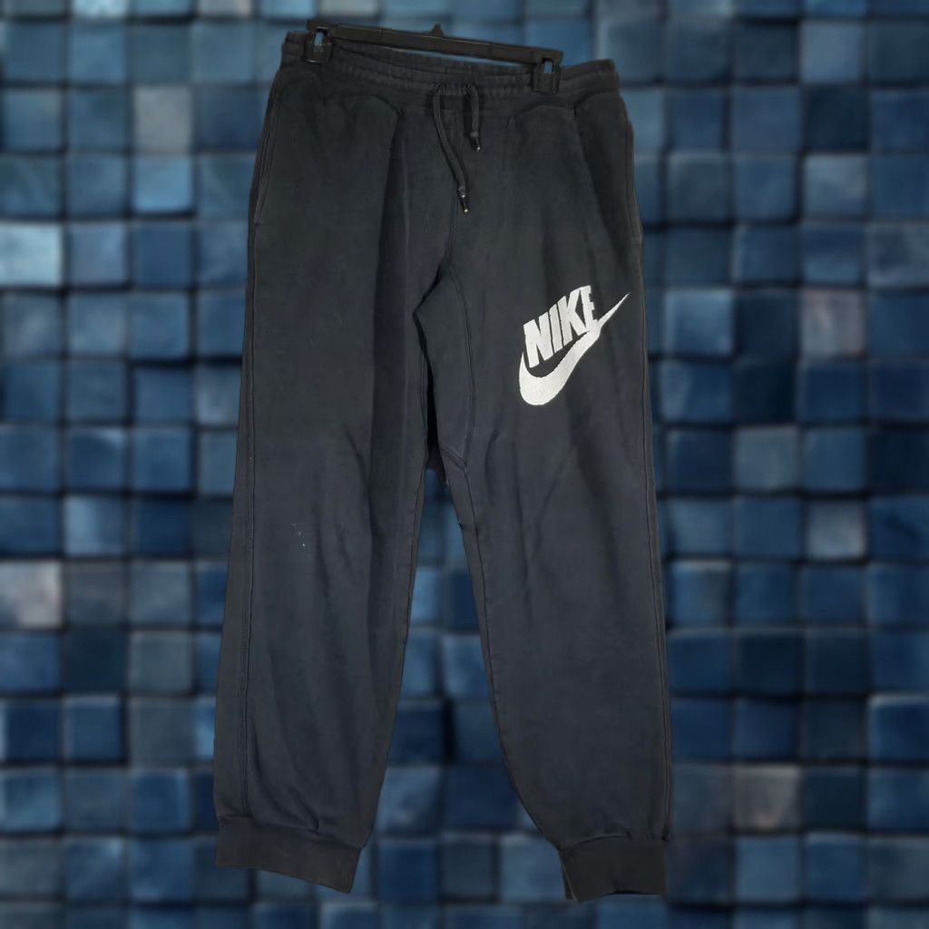 Nike Nike Sweatpants Mens Medium Joggers Fleece Athletic Pants 744842-010 Black Size US 31 - 1 Thumbnail