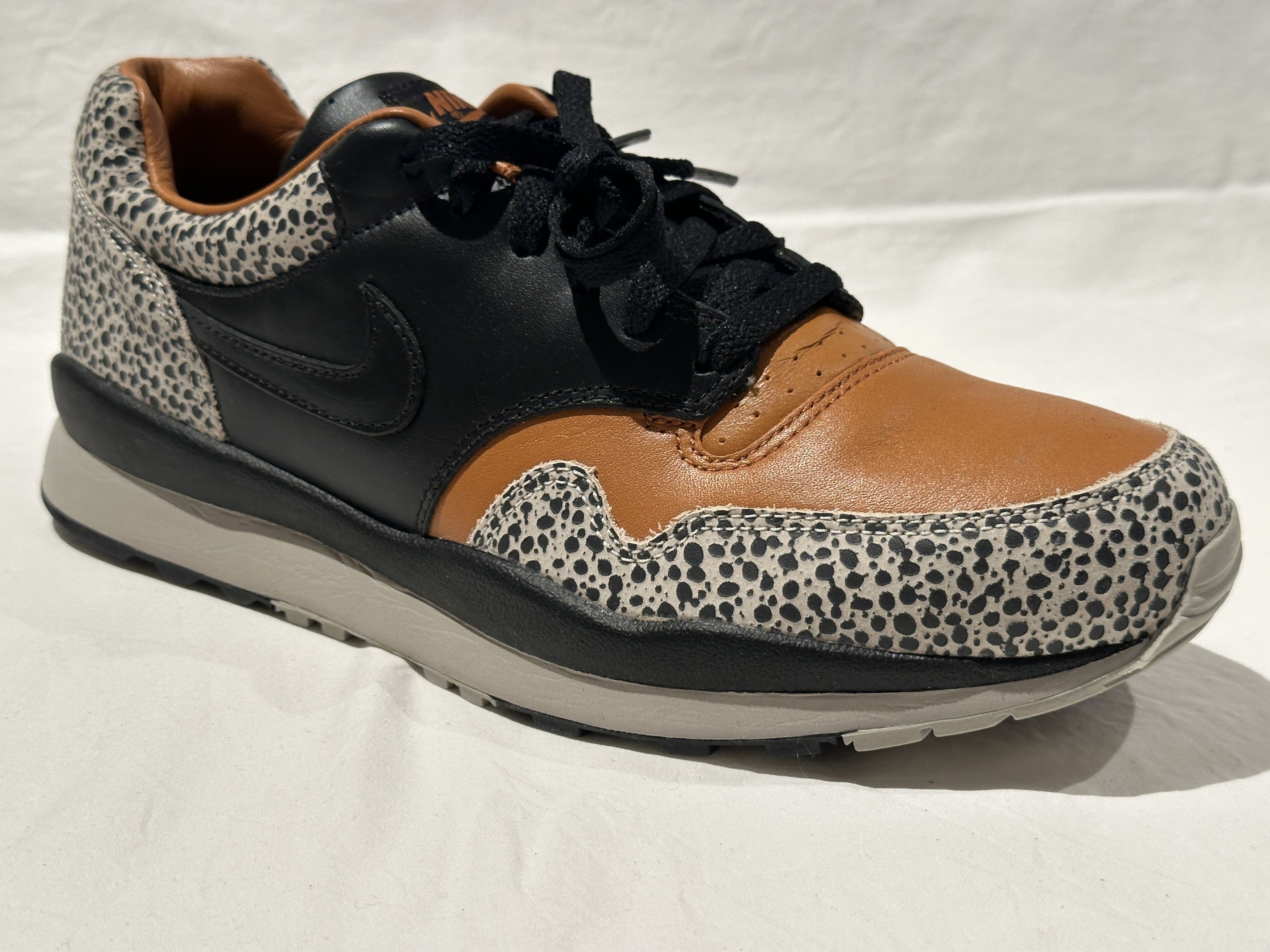 Nike BRAND NEW NIKE AIR SAFARI 1987 25th ANNIVERSARY SZ\10.5 Size US 10.5 / EU 43-44 - 7 Thumbnail