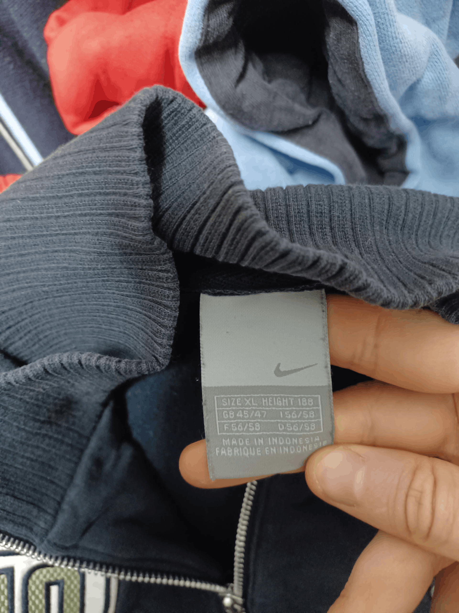Nike NIKE VINTAGE 2006 SOCCER LIGHT TRACK JACKET Size US XL / EU 56 / 4 - 4 Thumbnail