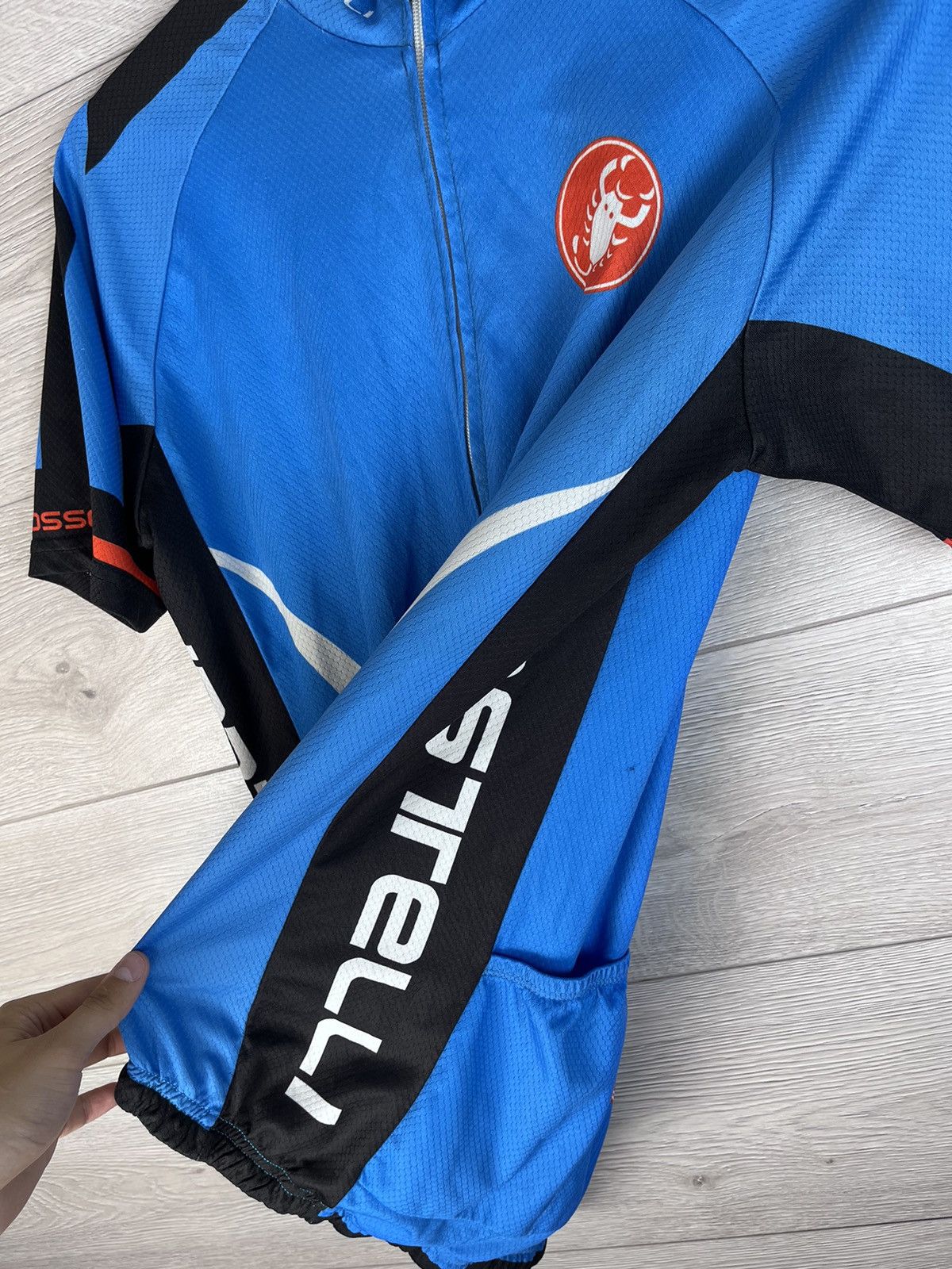 Japanese Brand Men’s Cycling T-shirt Castelli size Xl Size US XL / EU 56 / 4 - 7 Thumbnail