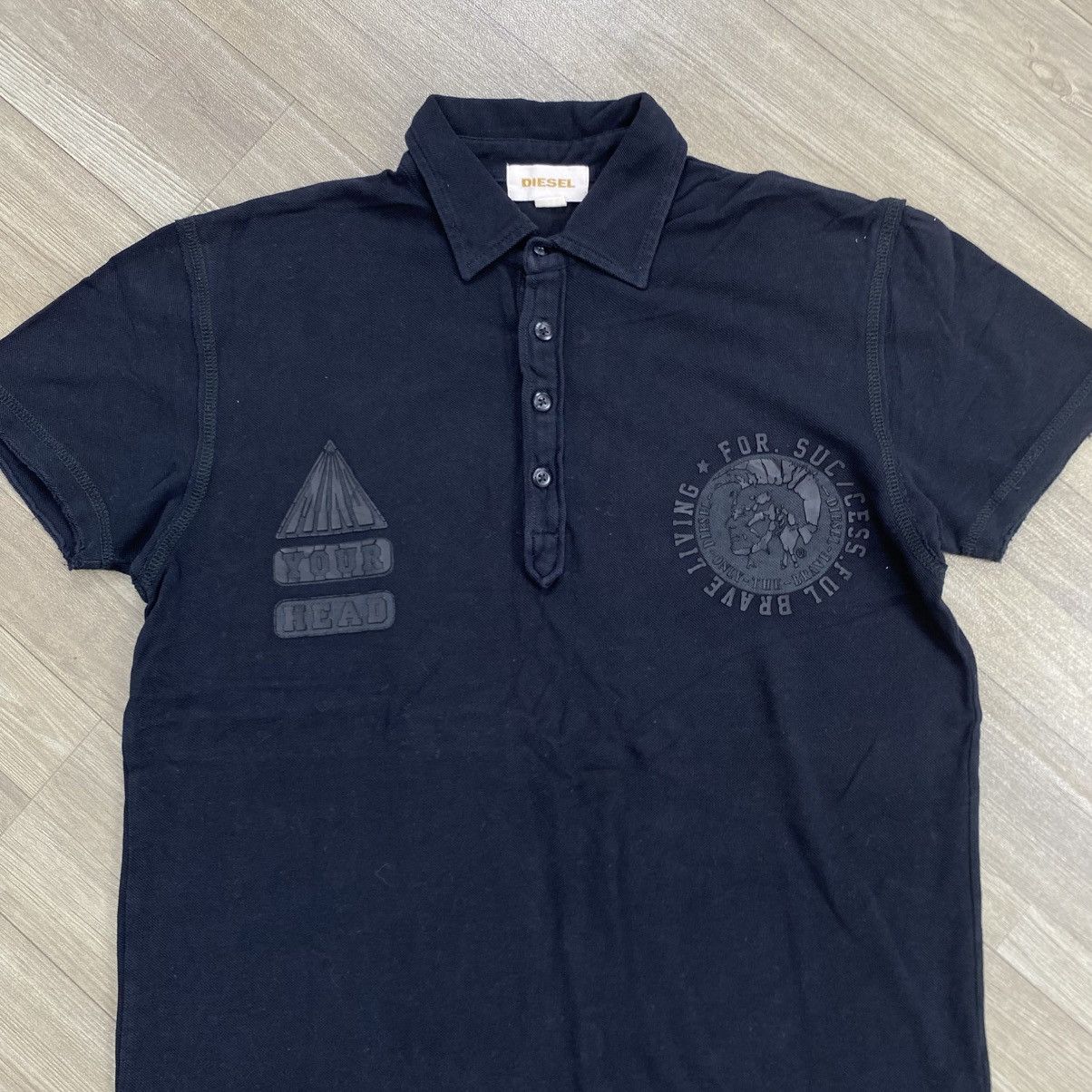 Diesel 2000s Diesel Your Head 78 Big Logo Polo Shirt Luxury Y2k Size US S / EU 44-46 / 1 - 2 Thumbnail