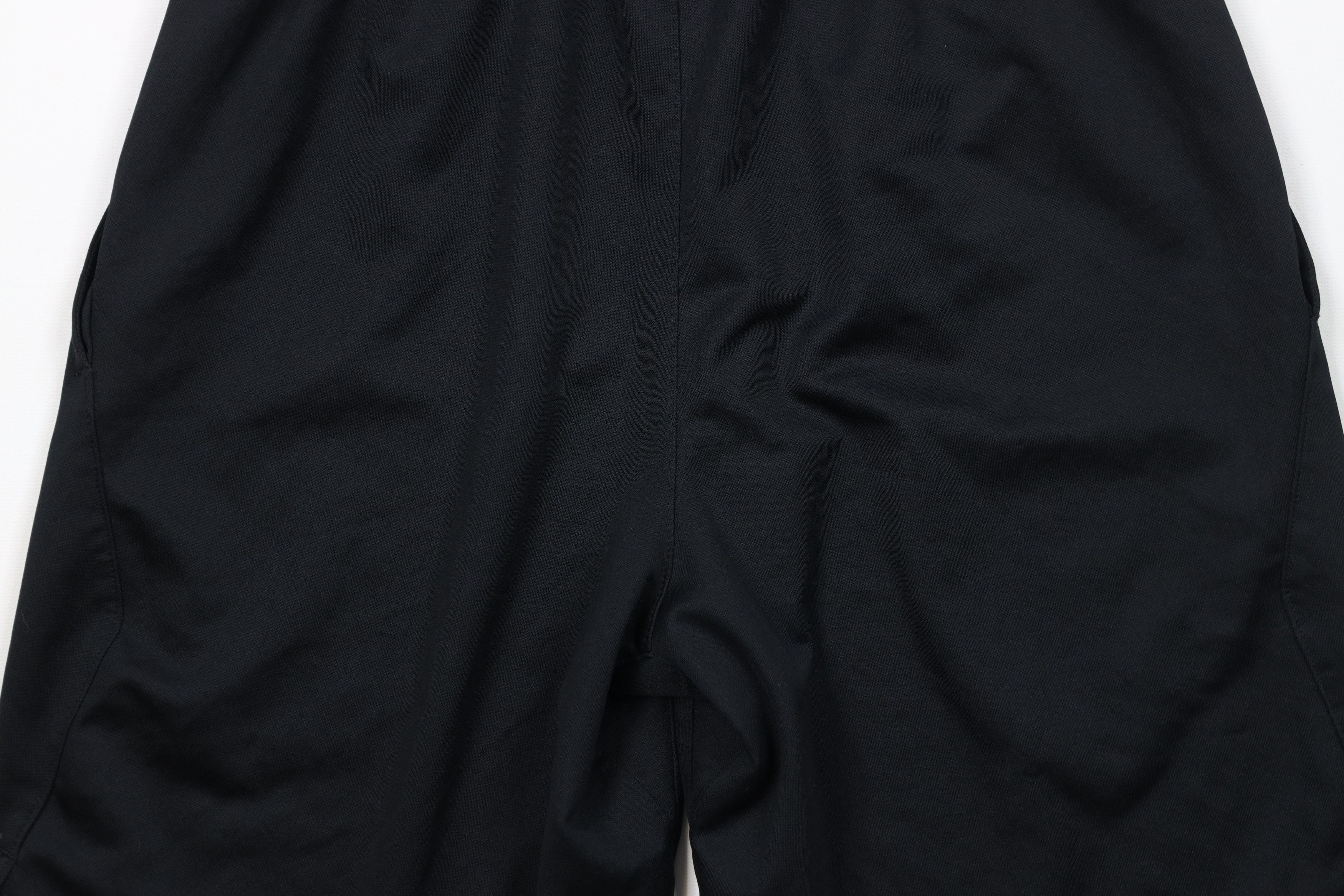 Nike × Vintage Vintage Y2K Nike Above Knee Big Swoosh Gym Shorts Black Size US 30 / EU 46 - 10 Thumbnail
