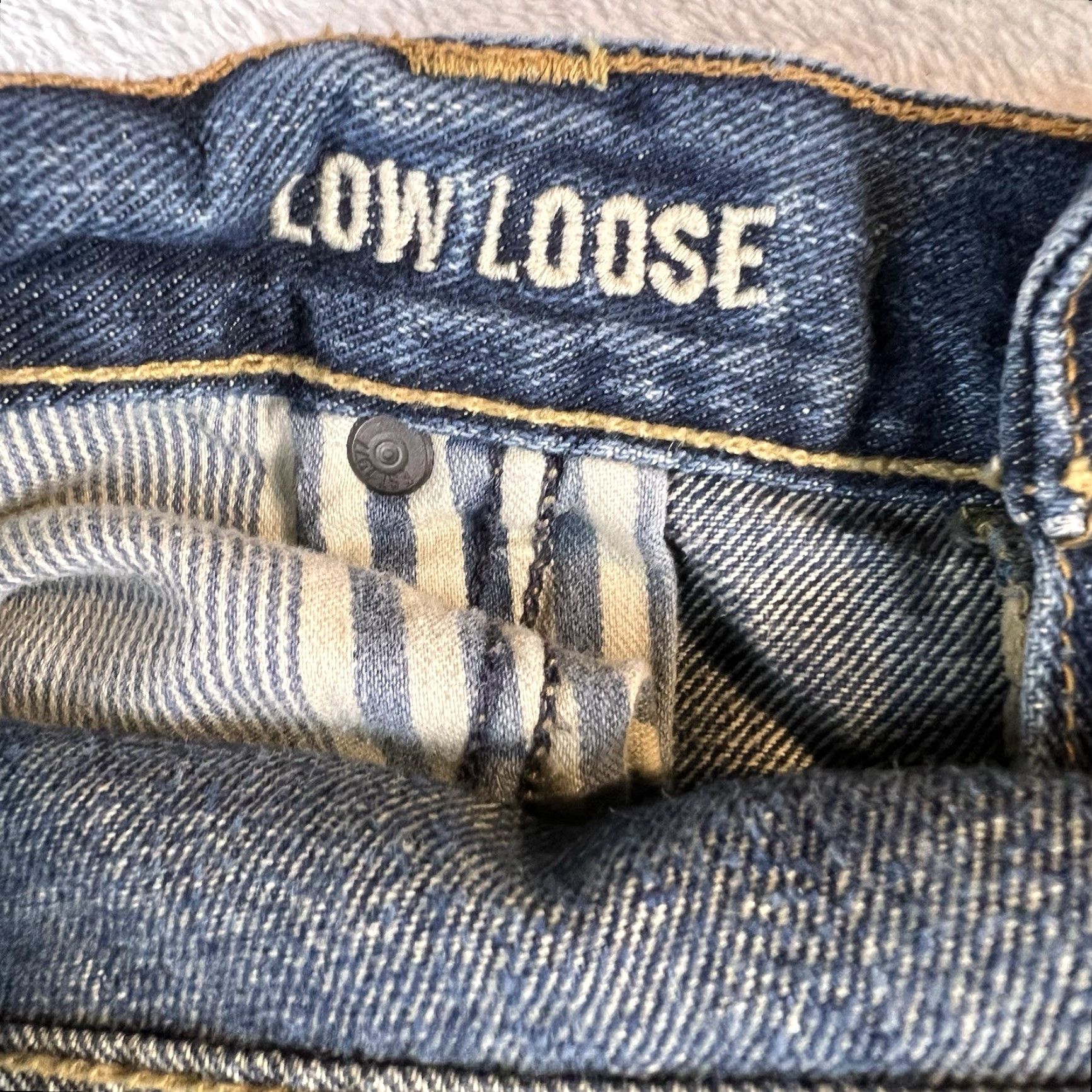 American Eagle Outfitters VINTAGE Size US 38 / EU 54 - 5 Thumbnail