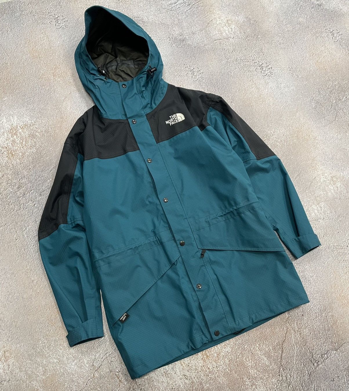The North Face Vintage The North Face Gore-Tex Jacket Size US M / EU 48-50 / 2 - 1 Thumbnail