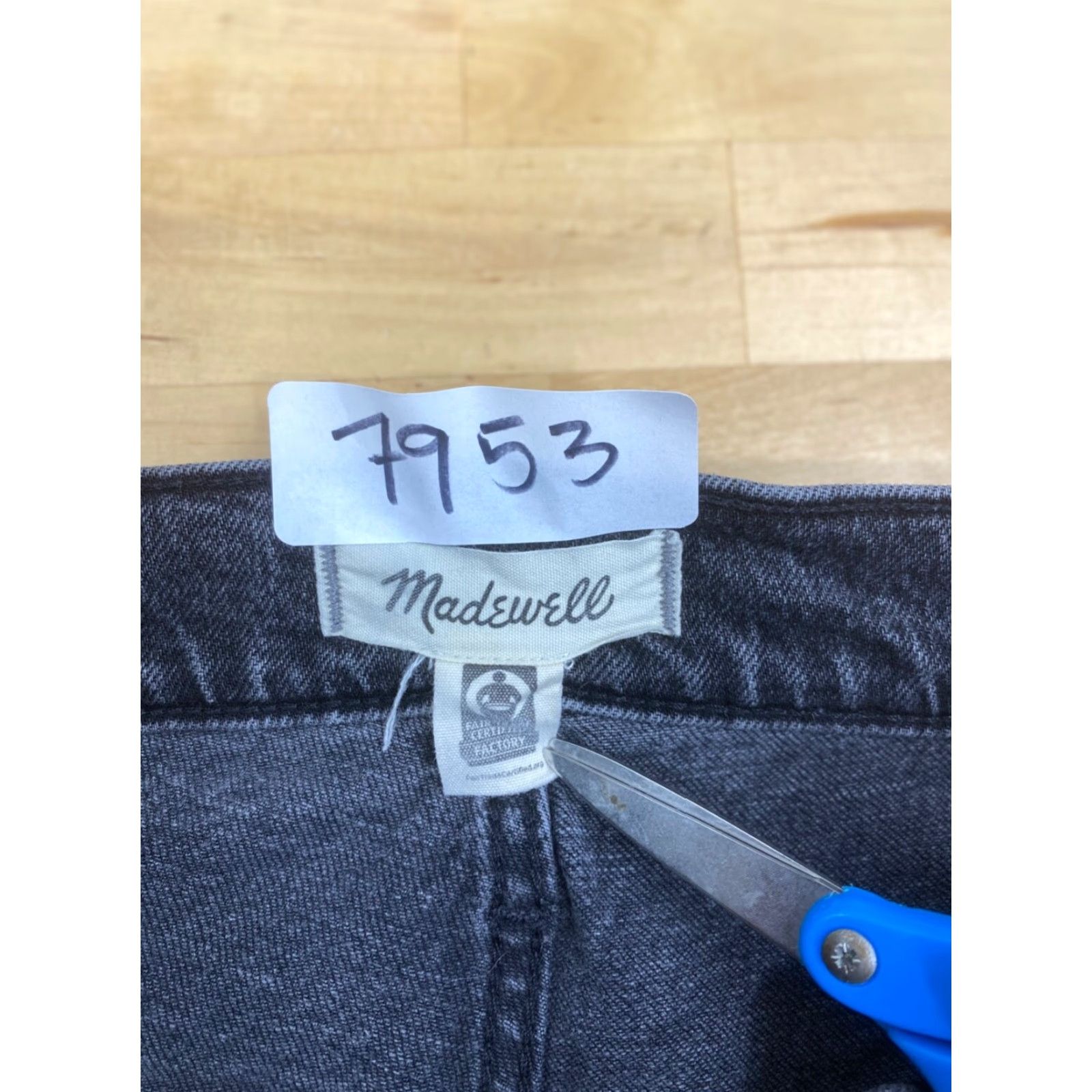 Madewell VINTAGE Madewell The Perfect Black Denim Jeans Womens 30x28 Casual #7953 Size 30" / US 8 / IT 44 - 4 Thumbnail