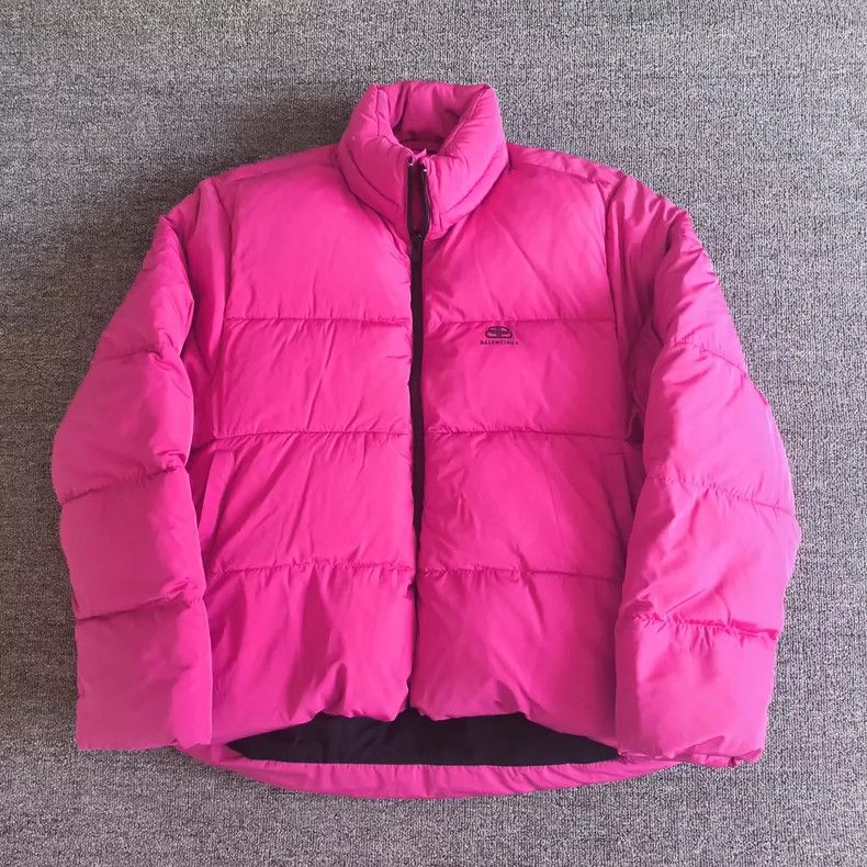 Balenciaga Balenciaga size 34 Women's Pink Loose Snap Down Puffer Jac Size S / US 4 / IT 40 - 1 Thumbnail