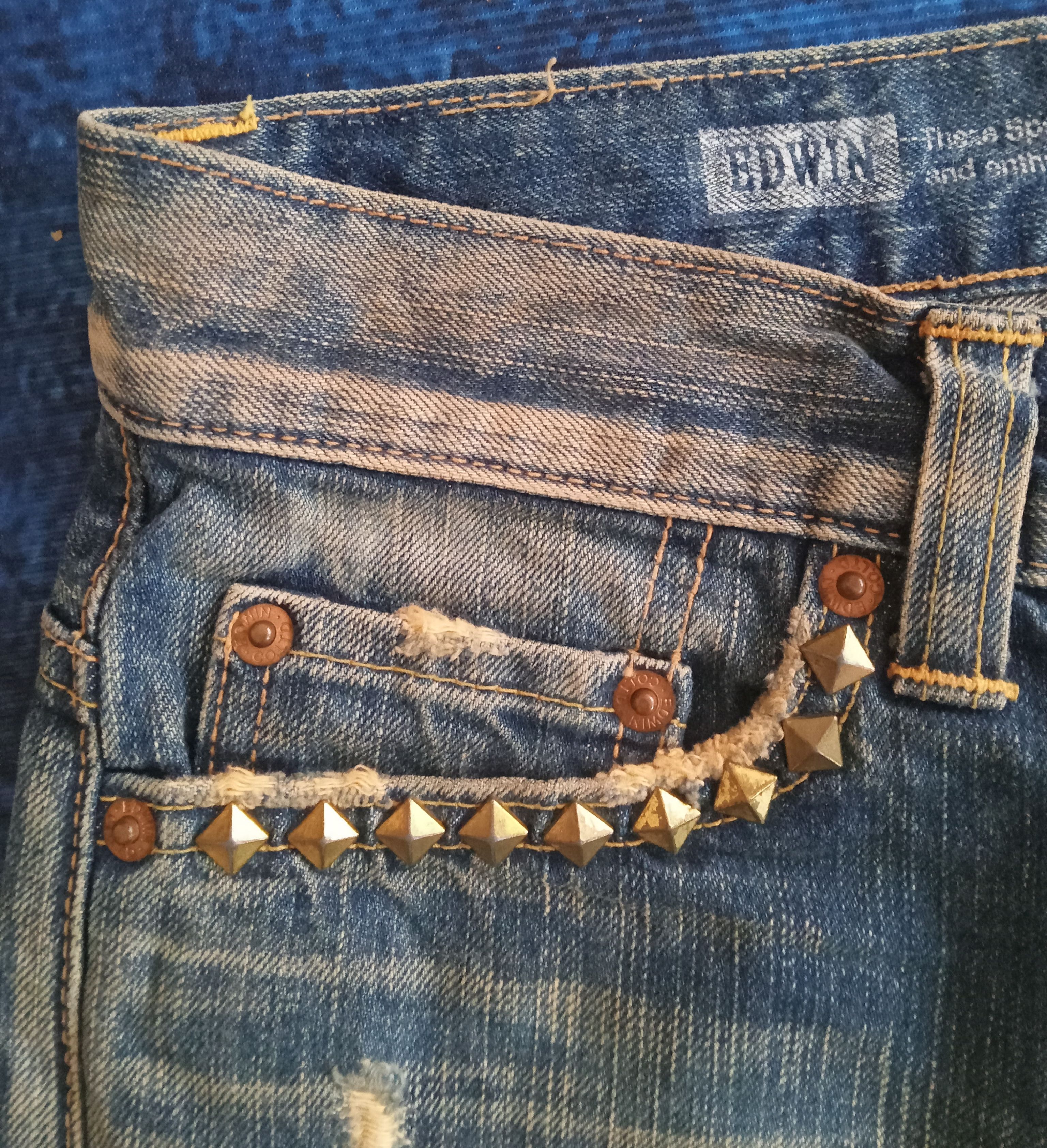 Edwin Edwin Studded and Skull Rare Design Distressed Jeans Size 30" / US 8 / IT 44 - 4 Thumbnail