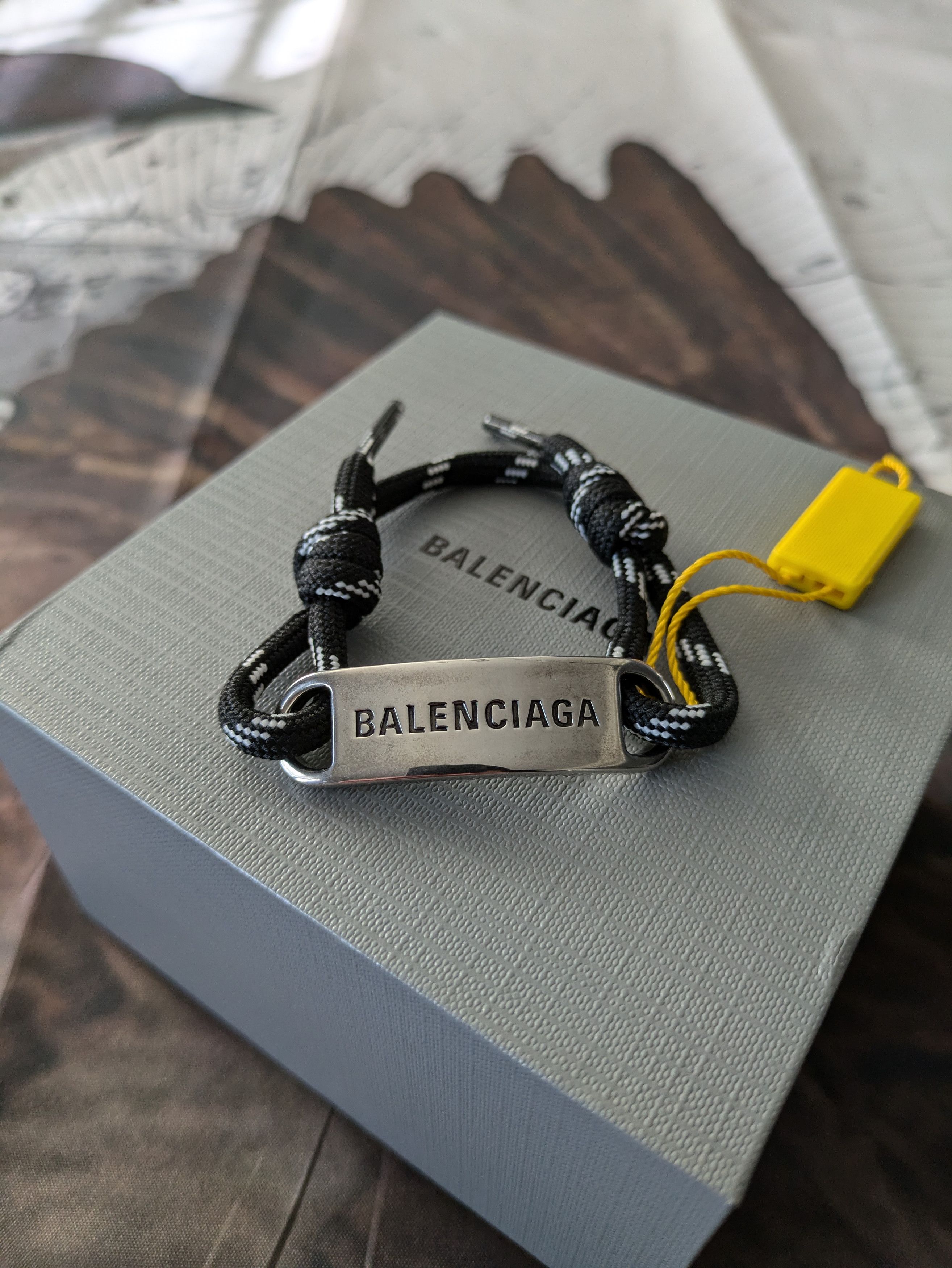 Balenciaga Plate Bracelet Size ONE SIZE - 1 Thumbnail