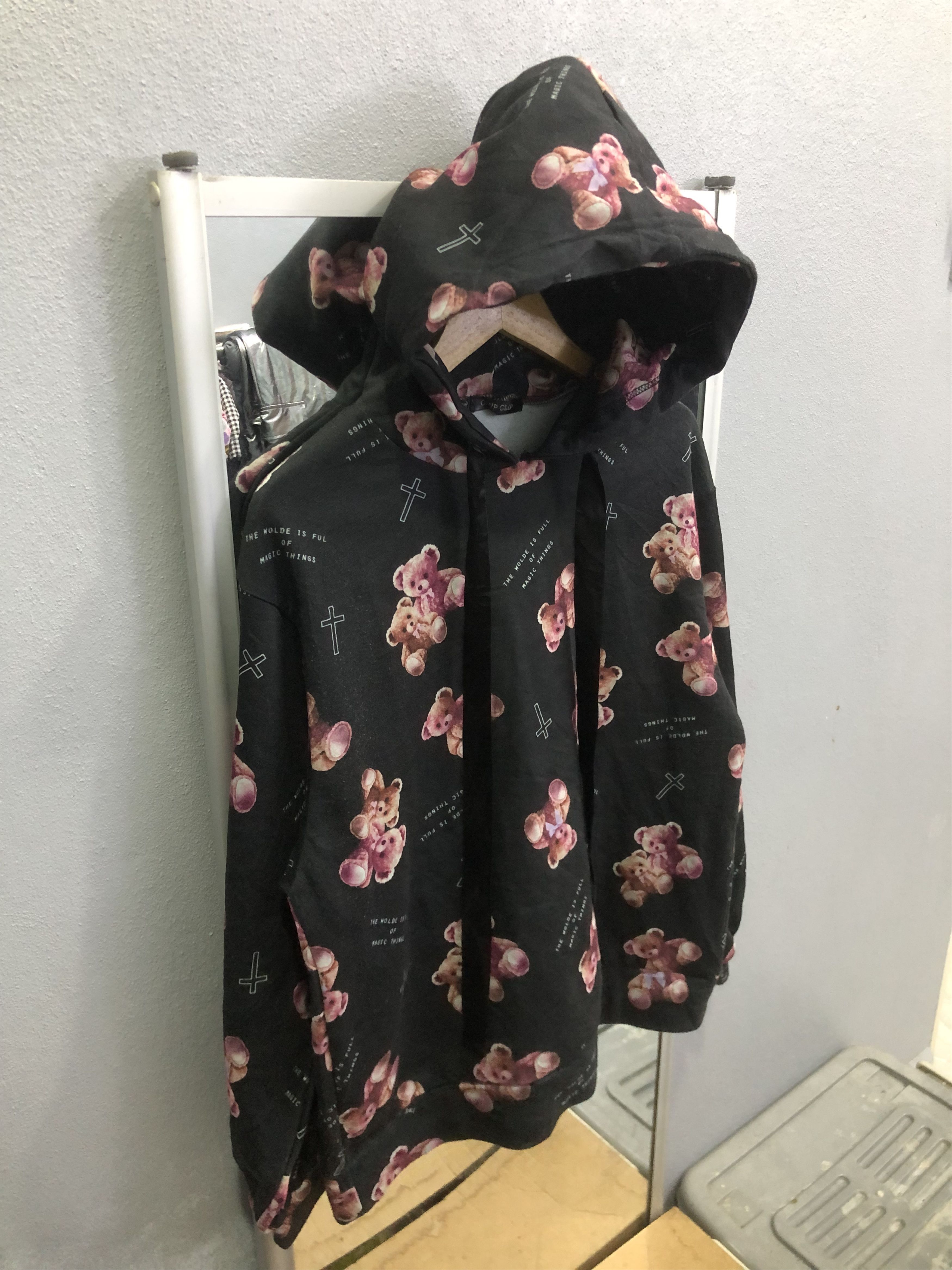 Japanese Brand Chip Clip Teddy Bear All Over Print Hoodie Japan Size M / US 6-8 / IT 42-44 - 10 Thumbnail