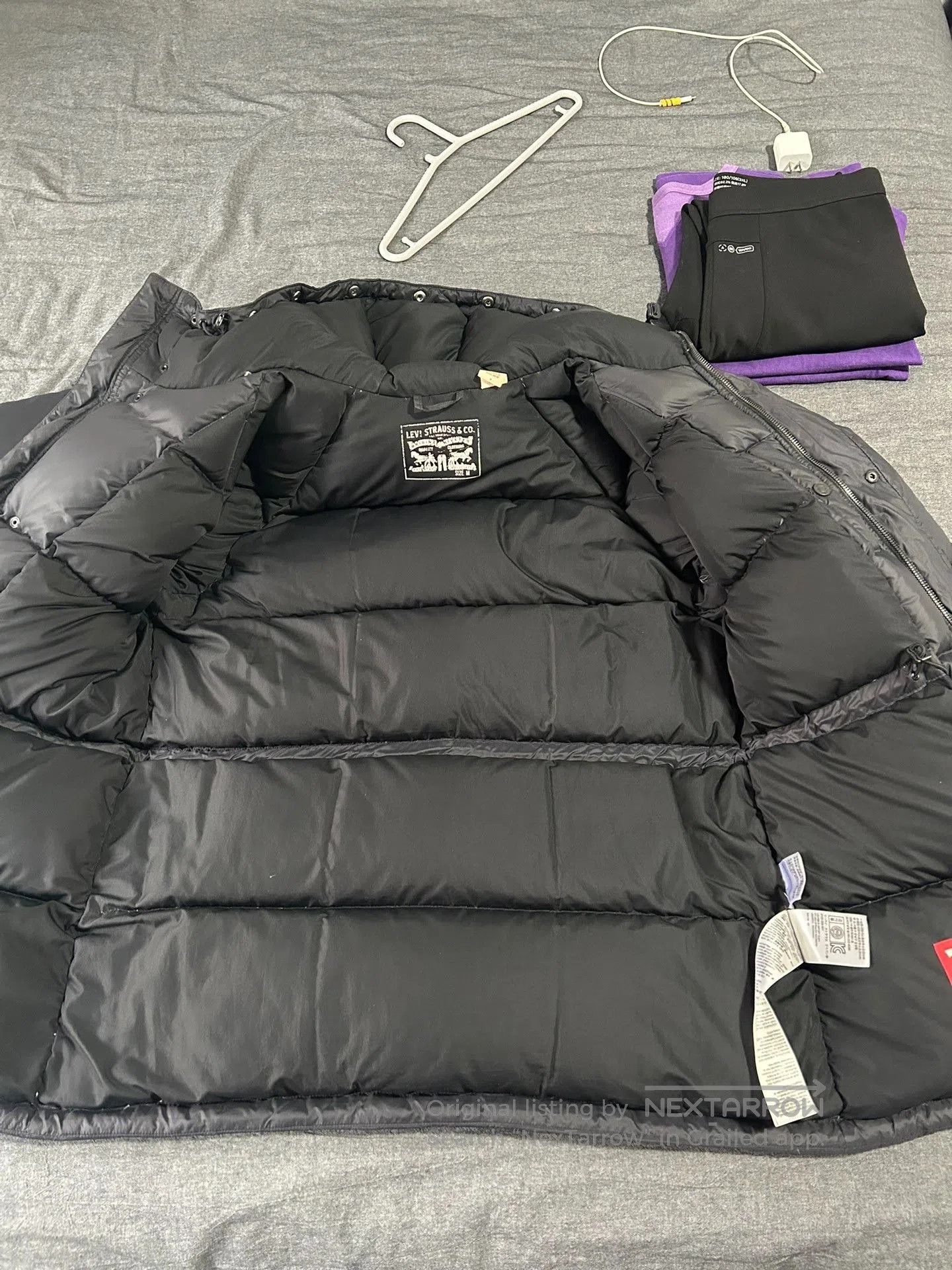 Levi's Levi's Thick Down Jacket. Size US M / EU 48-50 / 2 - 4 Thumbnail