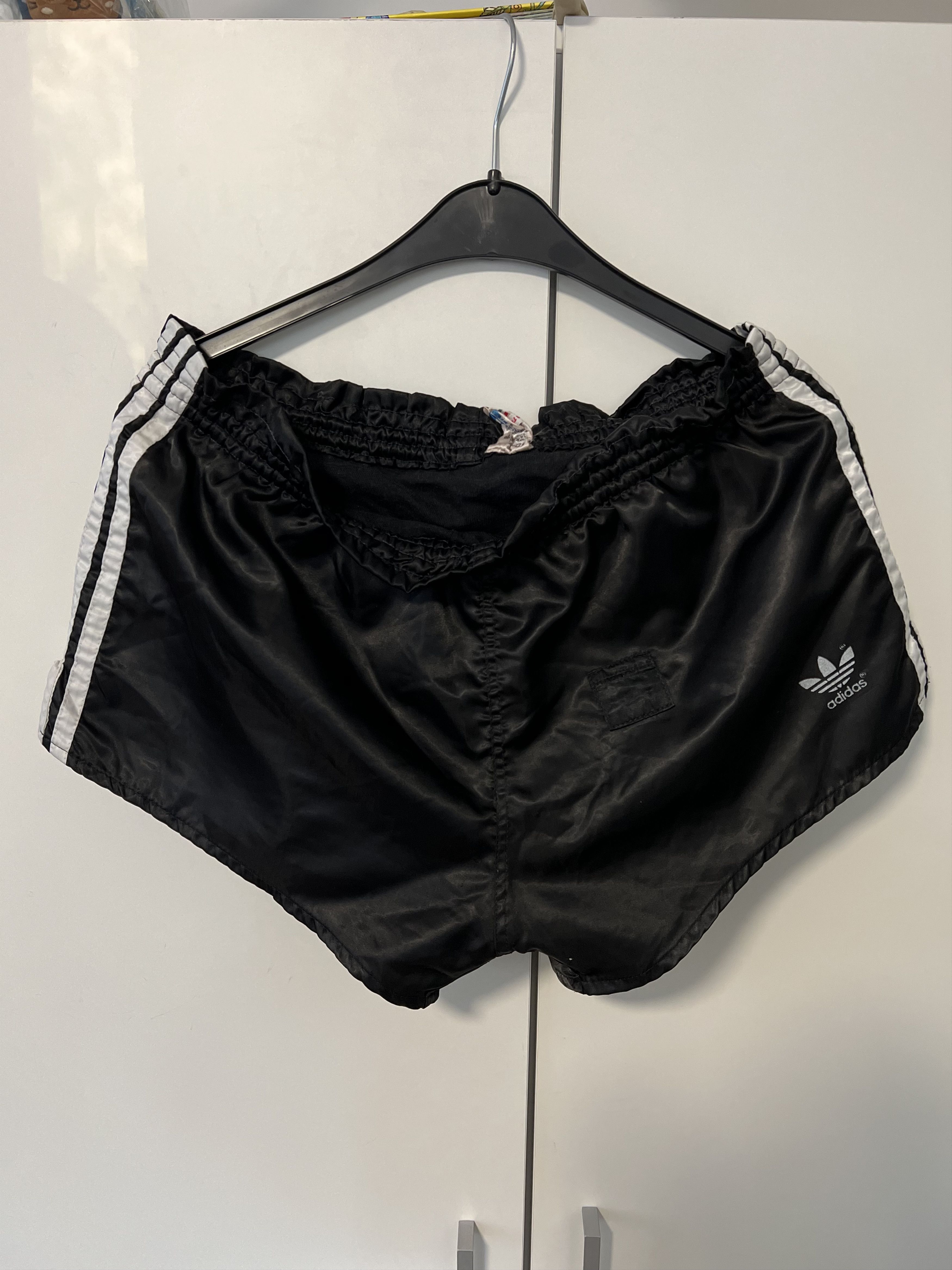 Adidas ADIDAS VINTAGE SHORTS MADE IN WEST GERMANY Short Size US 34 / EU 50 - 10 Thumbnail