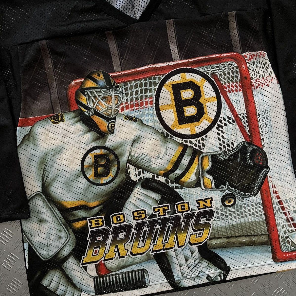 Ccm Vintage 90s CCM NHL Boston Bruins Goalie OVP Hockey Jersey Size US M / EU 48-50 / 2 - 4 Thumbnail