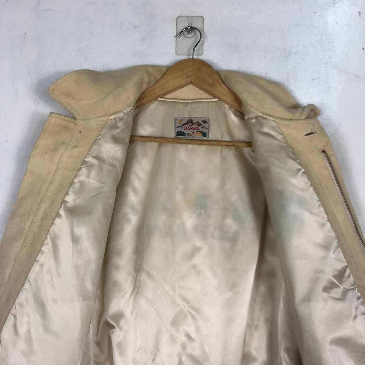 Japanese Brand 🖤SEND OFFER🖤 DGRACE COMPANY VARSITY JACKETS Size US M / EU 48-50 / 2 - 12 Thumbnail