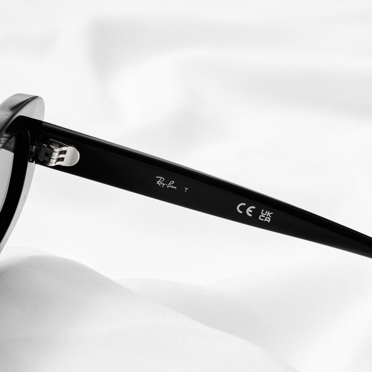 RayBan RAYBAN 0RB2221F 901/31 SUNGLASSES Size ONE SIZE - 4 Thumbnail