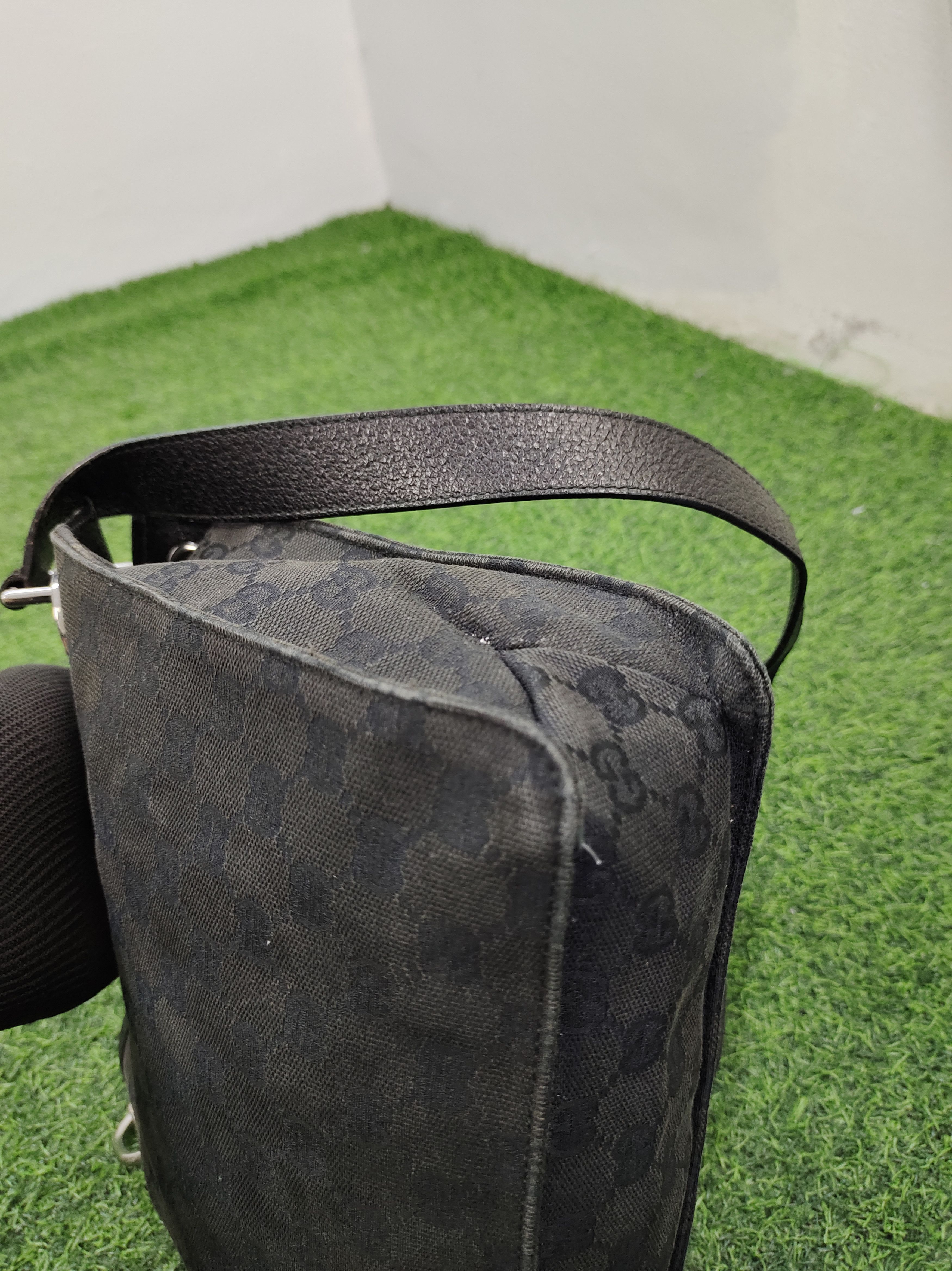 Gucci Authentic Gucci GG Crossbody Sling Bag Size ONE SIZE - 10 Thumbnail