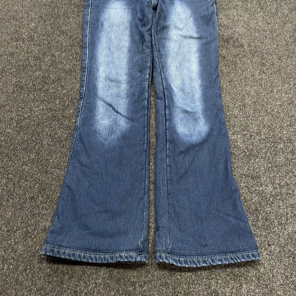 Vintage Vintage Y2K Baggy Flared Jeans Sun Faded Skate Graphic 32 Size 32" / US 10 / IT 46 - 5 Thumbnail