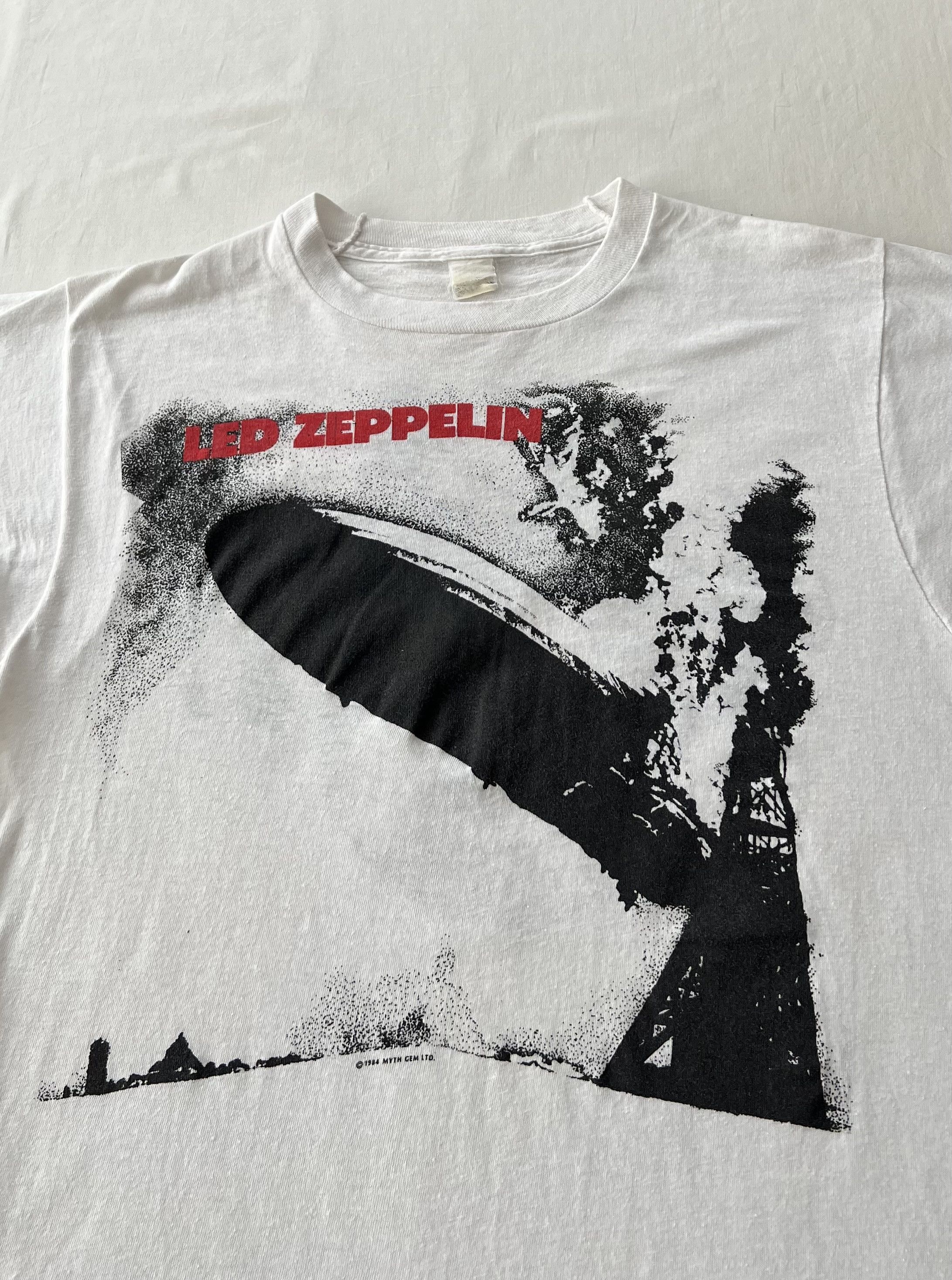 Band Tees Vintage 1984 Led Zeppelin Led Zeppelin I White T-shirt Size US M / EU 48-50 / 2 - 3 Thumbnail
