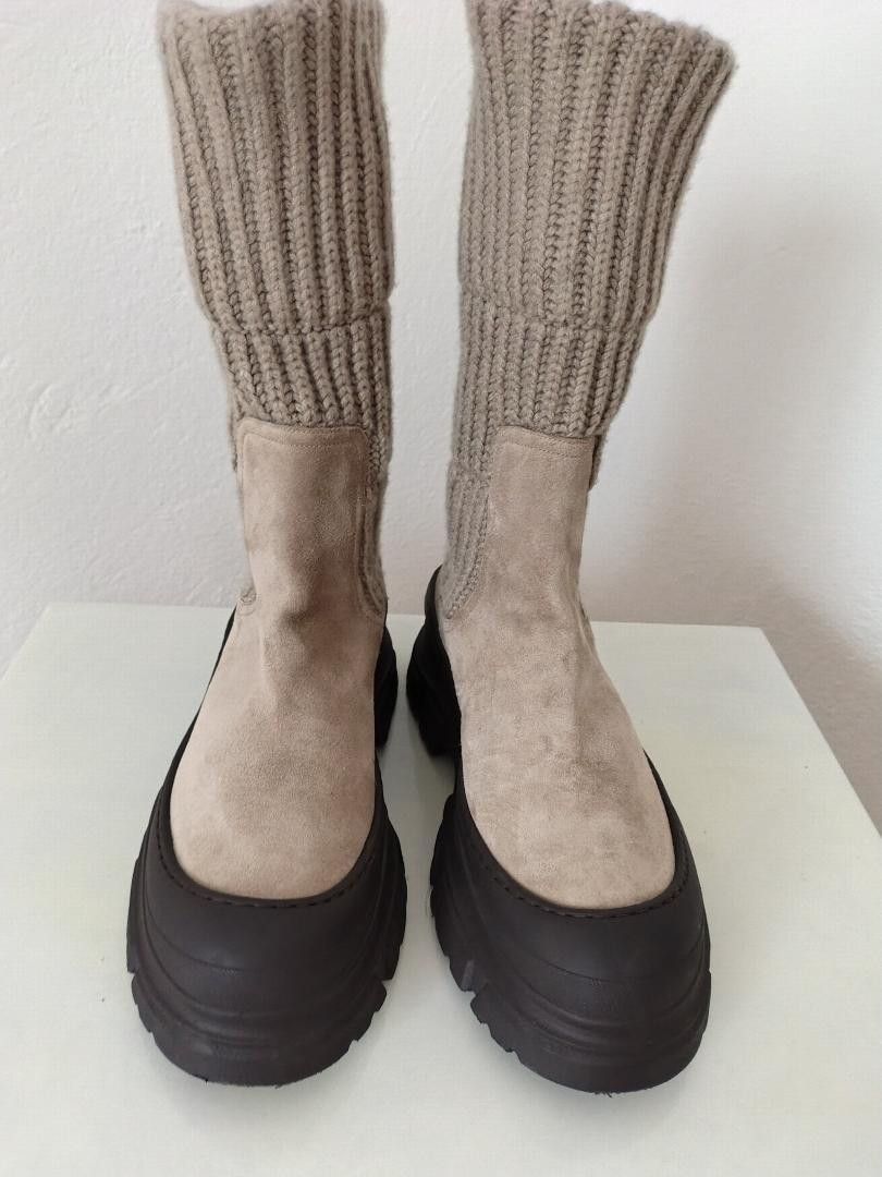 Brunello Cucinelli Brunello Cucinelli Women's Suede Chelsea Boots Size US 9.5 / IT 39.5 - 1 Thumbnail