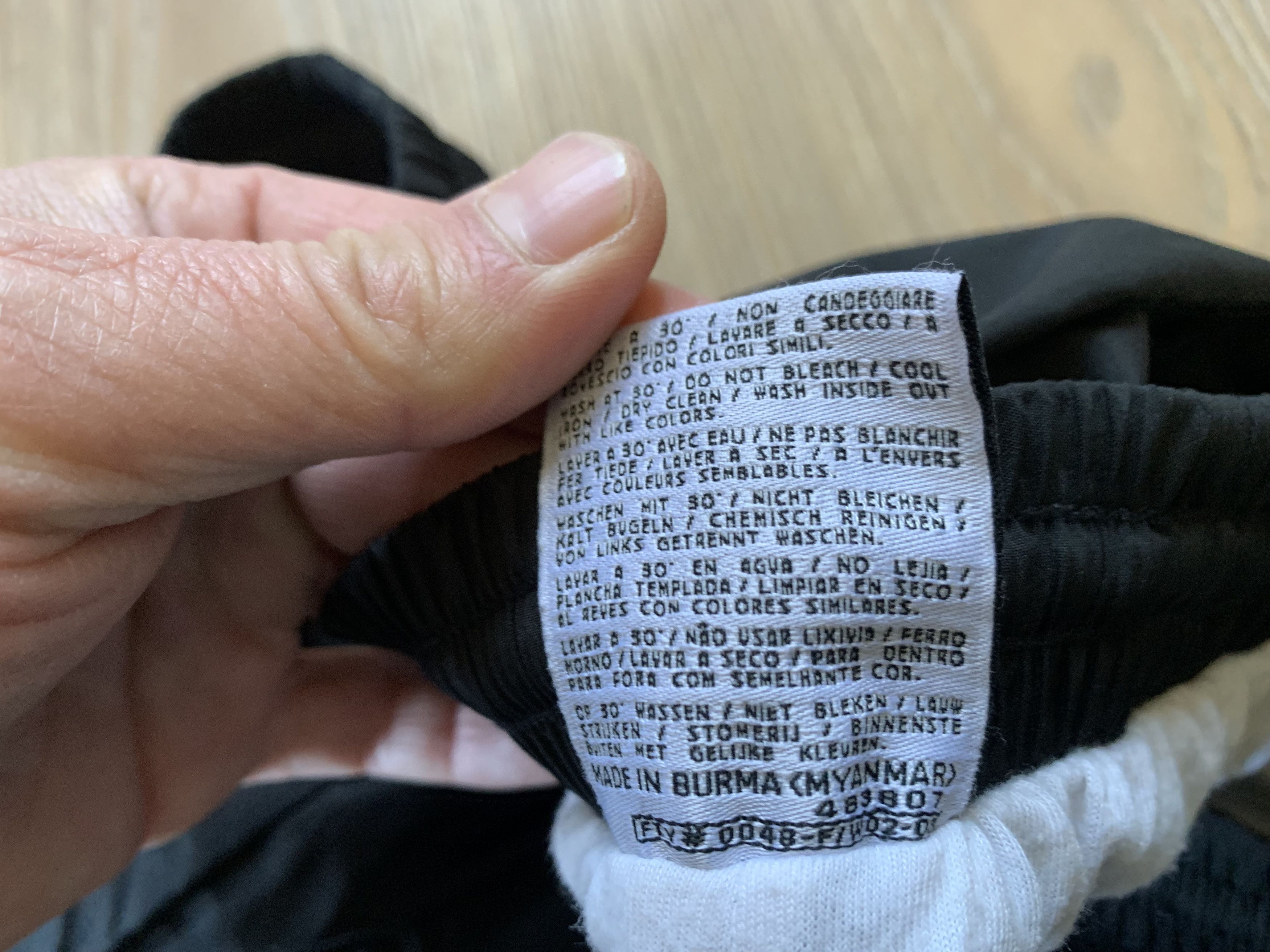 Kappa × Vintage Kappa Black Vintage Sweatpants Size US 32 / EU 48 - 7 Thumbnail