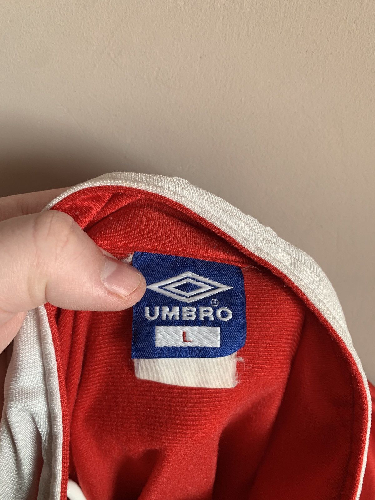 Umbro Umbro Vintage 90s Zip Football Jacket Soccer Retro Size L Size US L / EU 52-54 / 3 - 21 Thumbnail