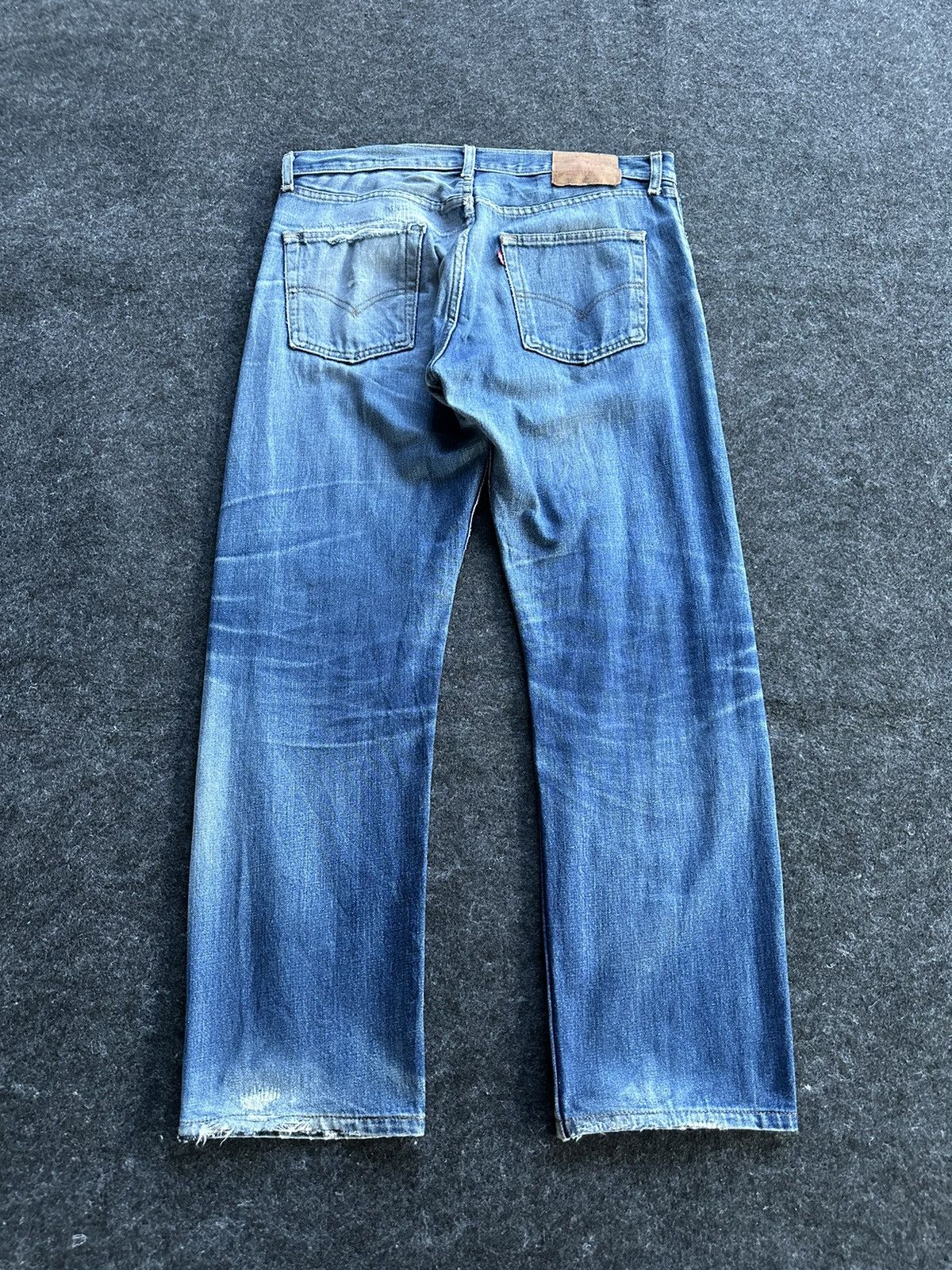Levi's × Levi's Vintage Clothing × Vintage Vintage Levis 505 Thrashed Distressed Denim D480 Size US 36 / EU 52 - 5 Thumbnail