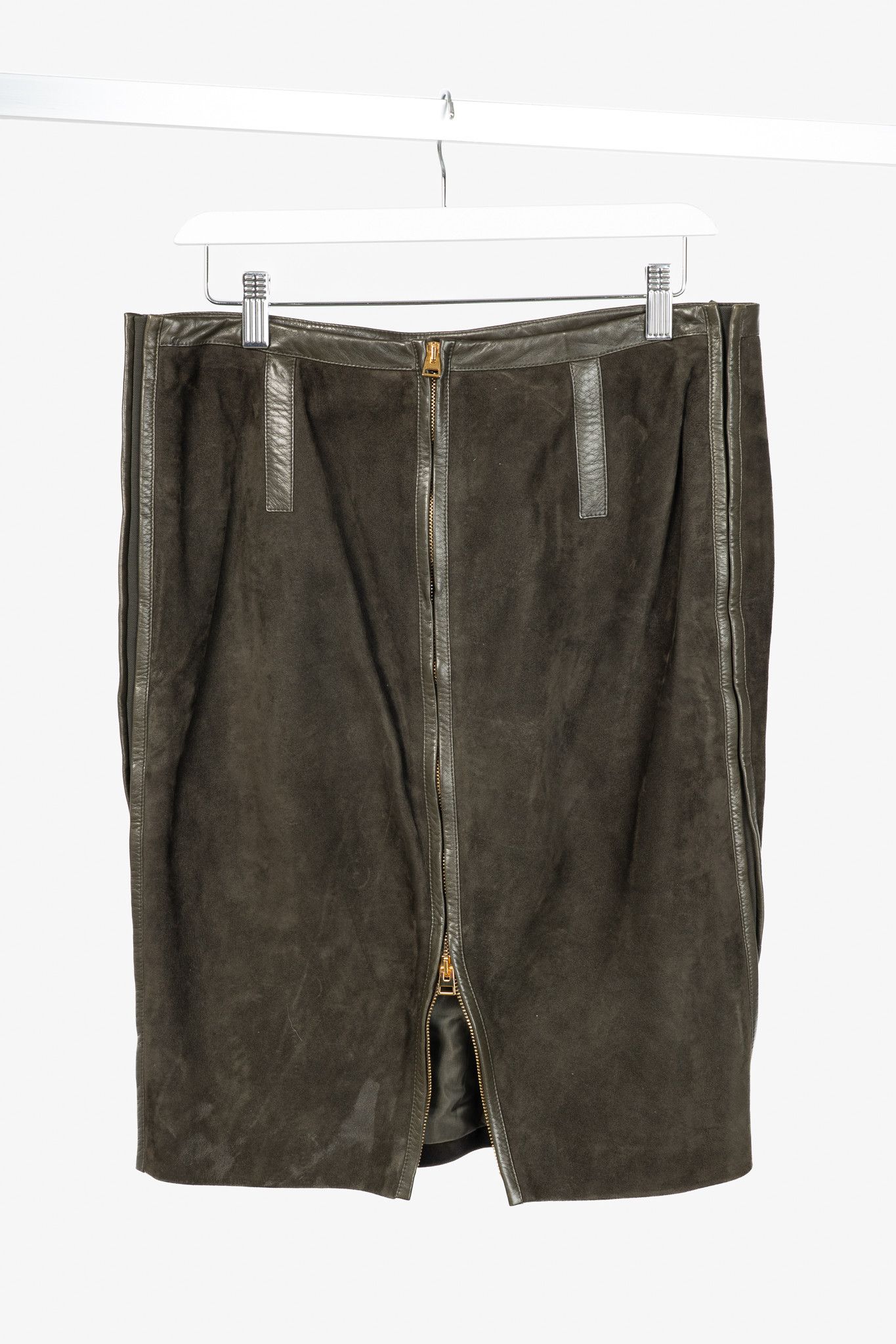 Tom Ford Tom Ford Green Suede Leather-Trim Pencil Skirt Size 28" / US 6 / IT 42 - 2 Thumbnail