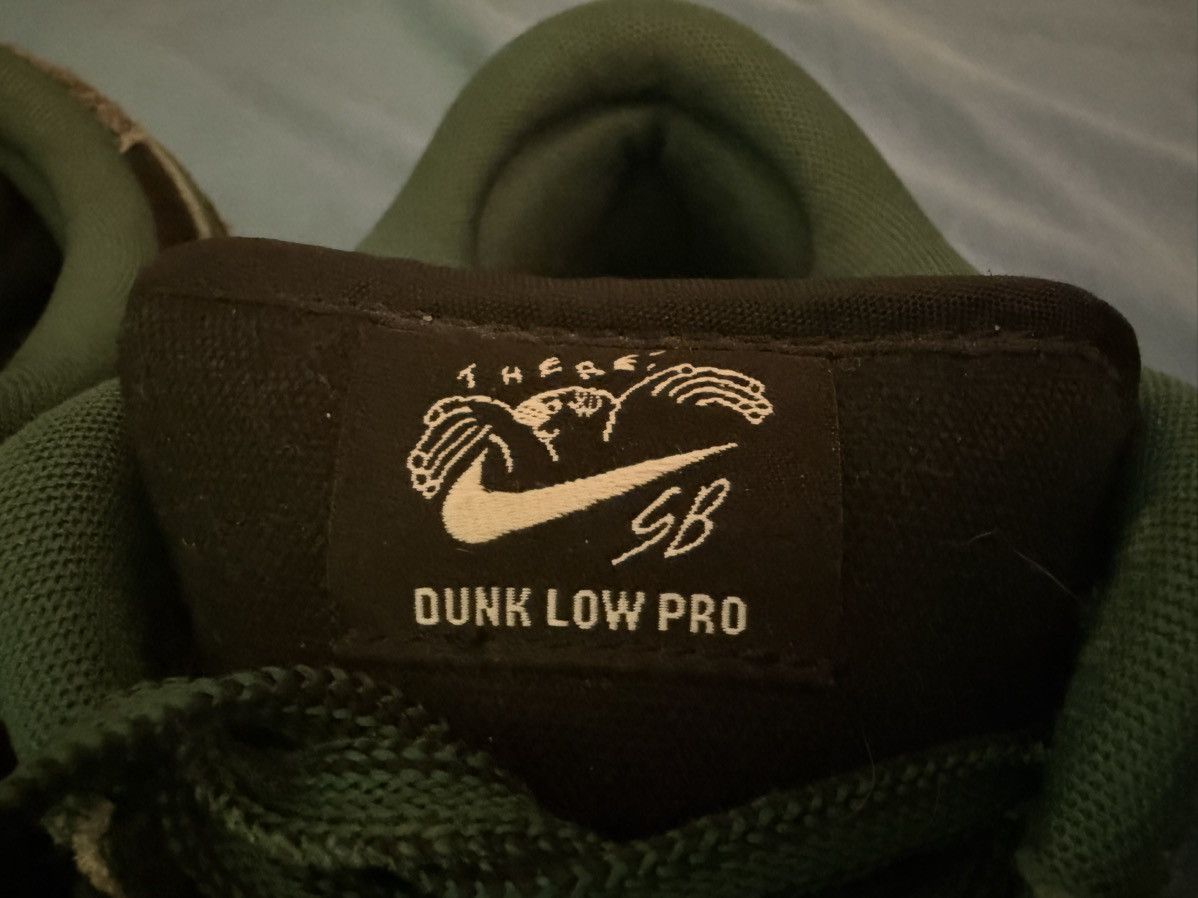 Nike Nike x There Skateboards SB Dunk Low Pro Size US 8 / EU 41 - 11 Thumbnail