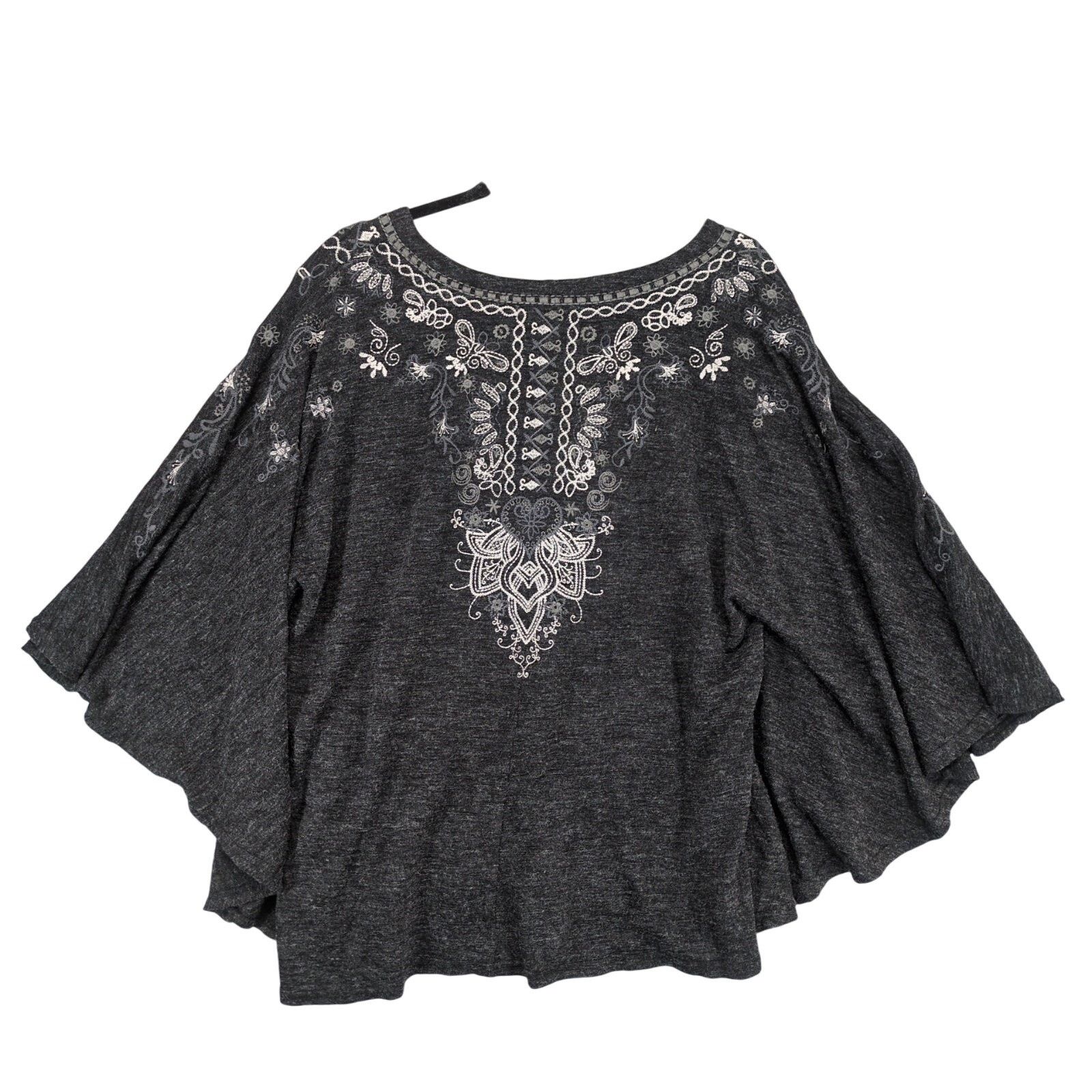 Other Monoreno Women's S Embroidered Gray Knit Poncho Top, Batwing Size S / US 4 / IT 40 - 3 Thumbnail