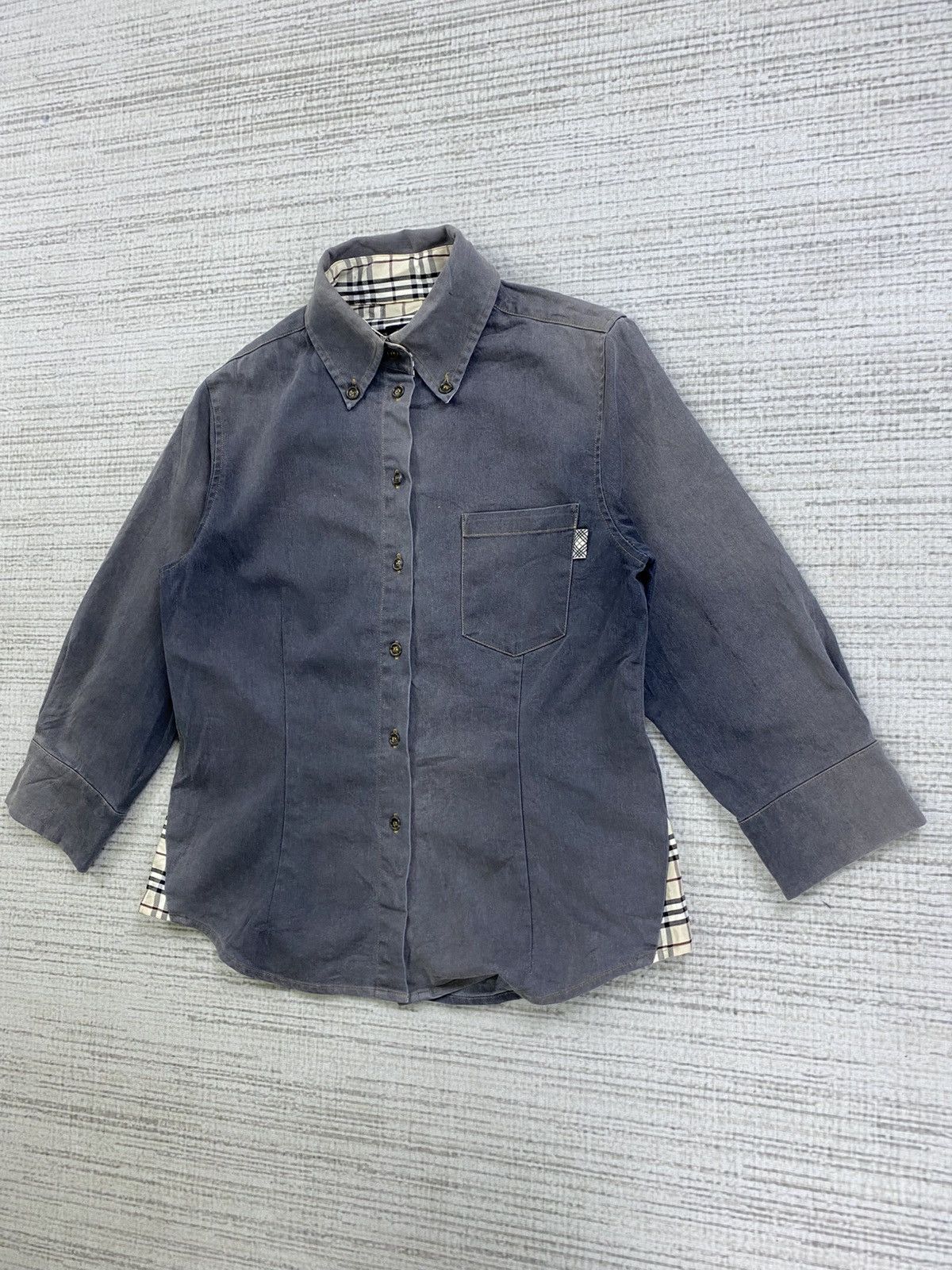 Burberry × Vintage Vintage Burberry London Made in England Nova Check Buttoned Size US S / EU 44-46 / 1 - 4 Thumbnail
