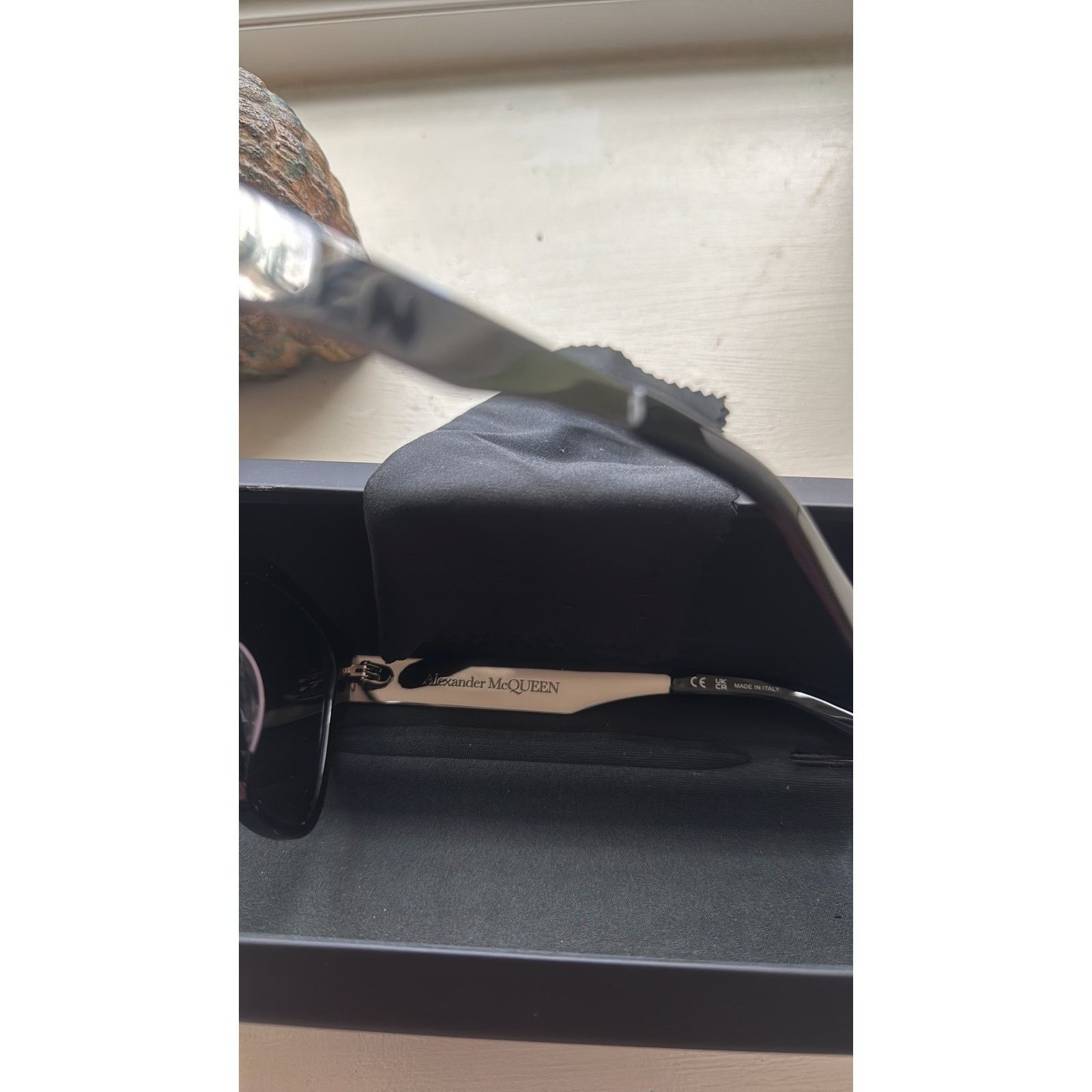 Alexander McQueen Alexander McQueen 56mm Cat Eye Sunglasses Black Grey Size ONE SIZE - 11 Thumbnail