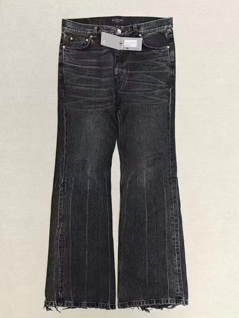 Balenciaga Balenciaga 22FW Flared Distressed Jeans Size US 32 / EU 48 - 1 Thumbnail