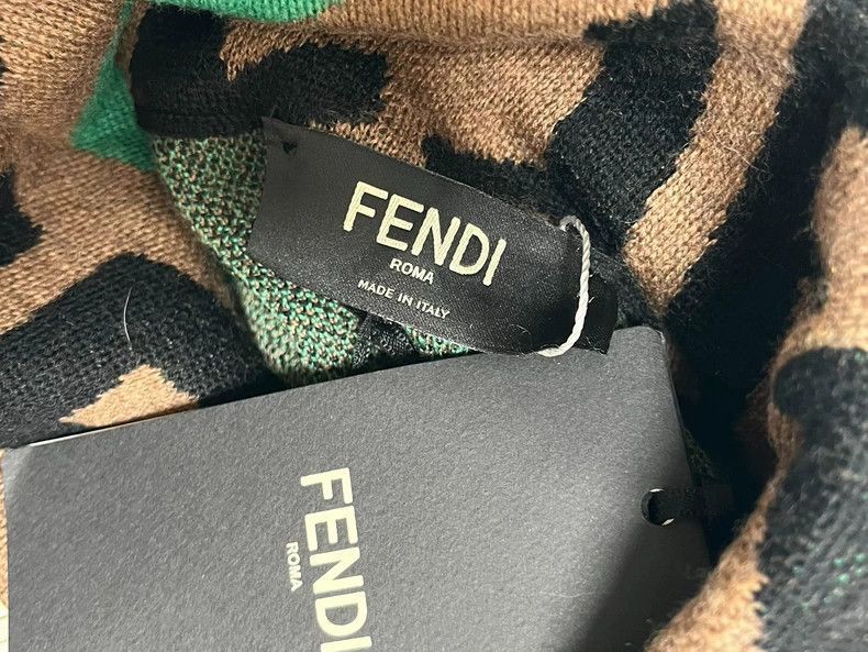 Fendi Fendi Patterned Sweater Size 48 New Size US L / EU 52-54 / 3 - 5 Thumbnail