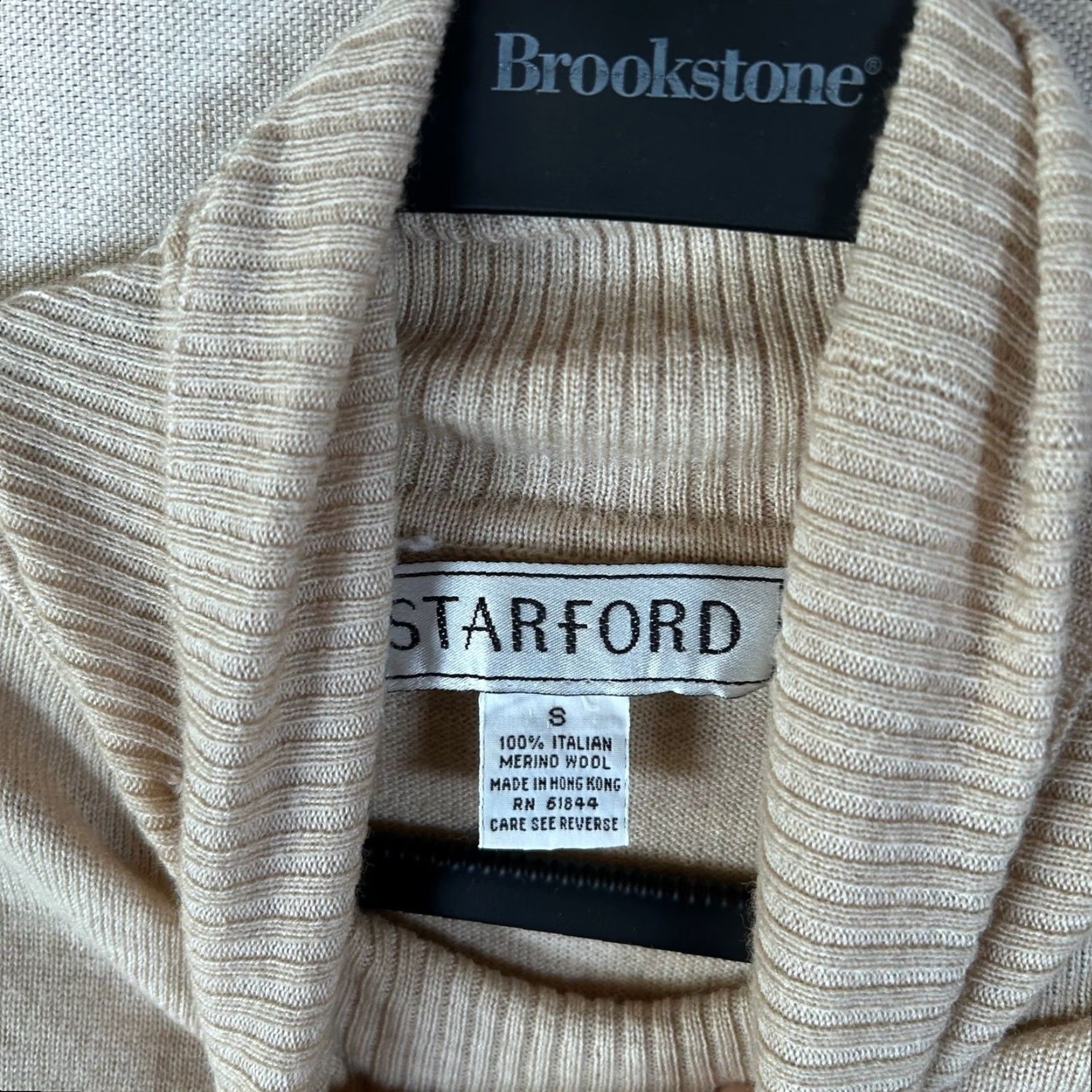Vintage VINTAGE Starford Womens Small Beige 100% Italian Merino Wool Turtleneck Sweater RN 61844 Size S / US 4 / IT 40 - 2 Thumbnail