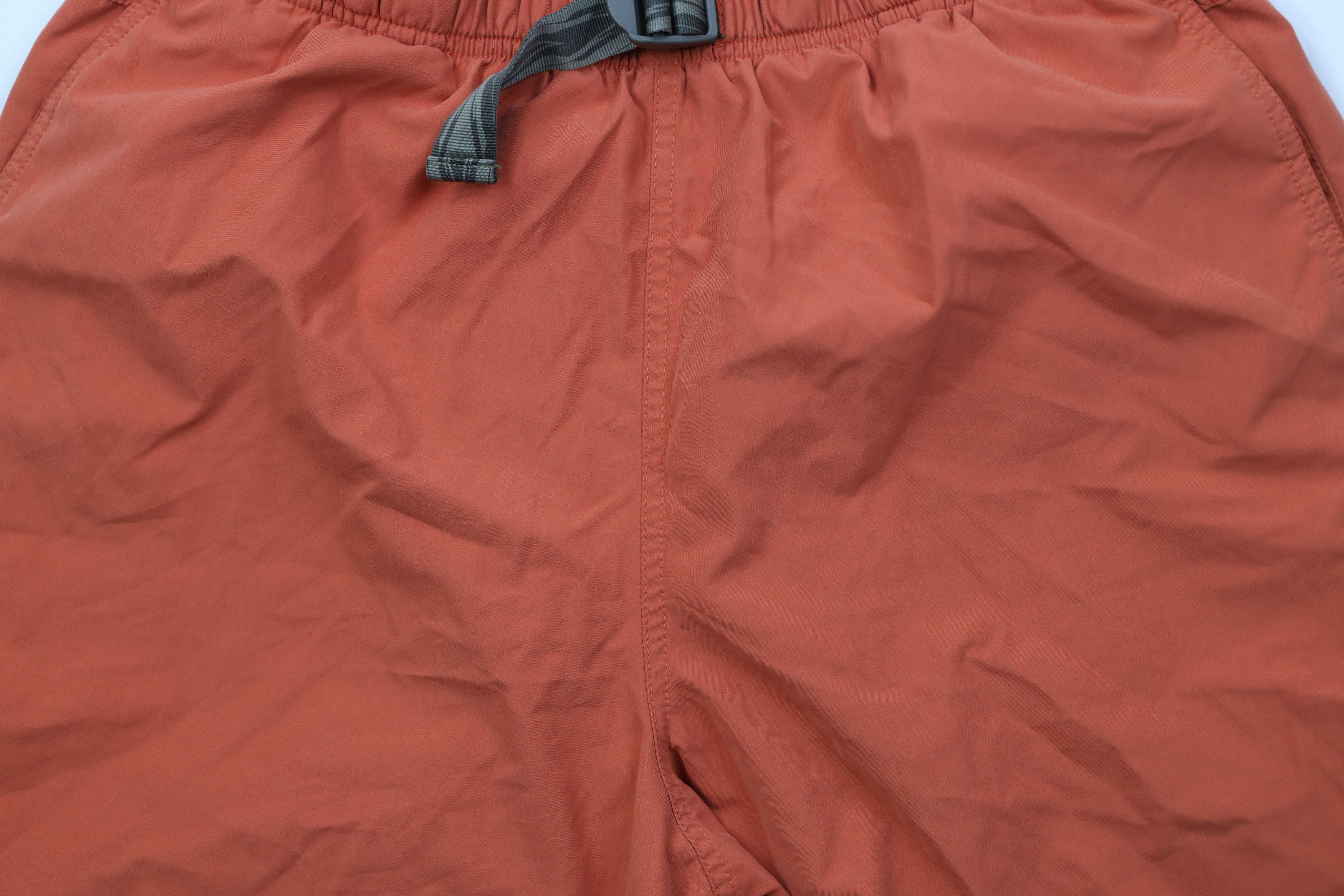 Columbia Vintage Y2K Columbia Spell Out Belted Lined Trekking Shorts Size US 32 / EU 48 - 3 Thumbnail