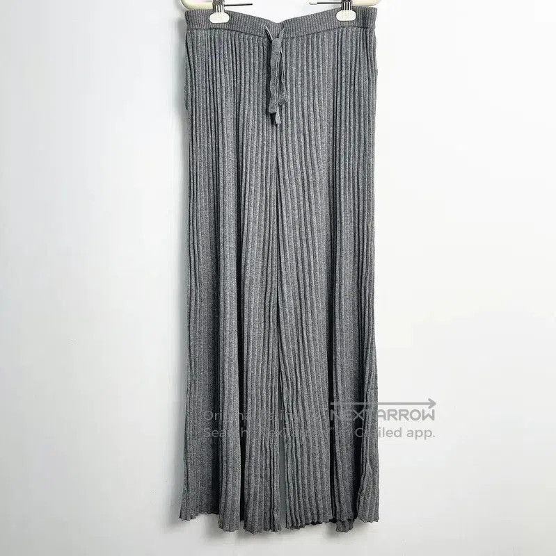 Max Mara MaxMara Gray Casual Women's Trousers . Size 28" / US 6 / IT 42 - 1 Thumbnail